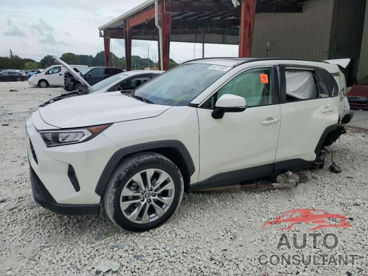 TOYOTA RAV4 2021 - 2T3C1RFV4MW166900