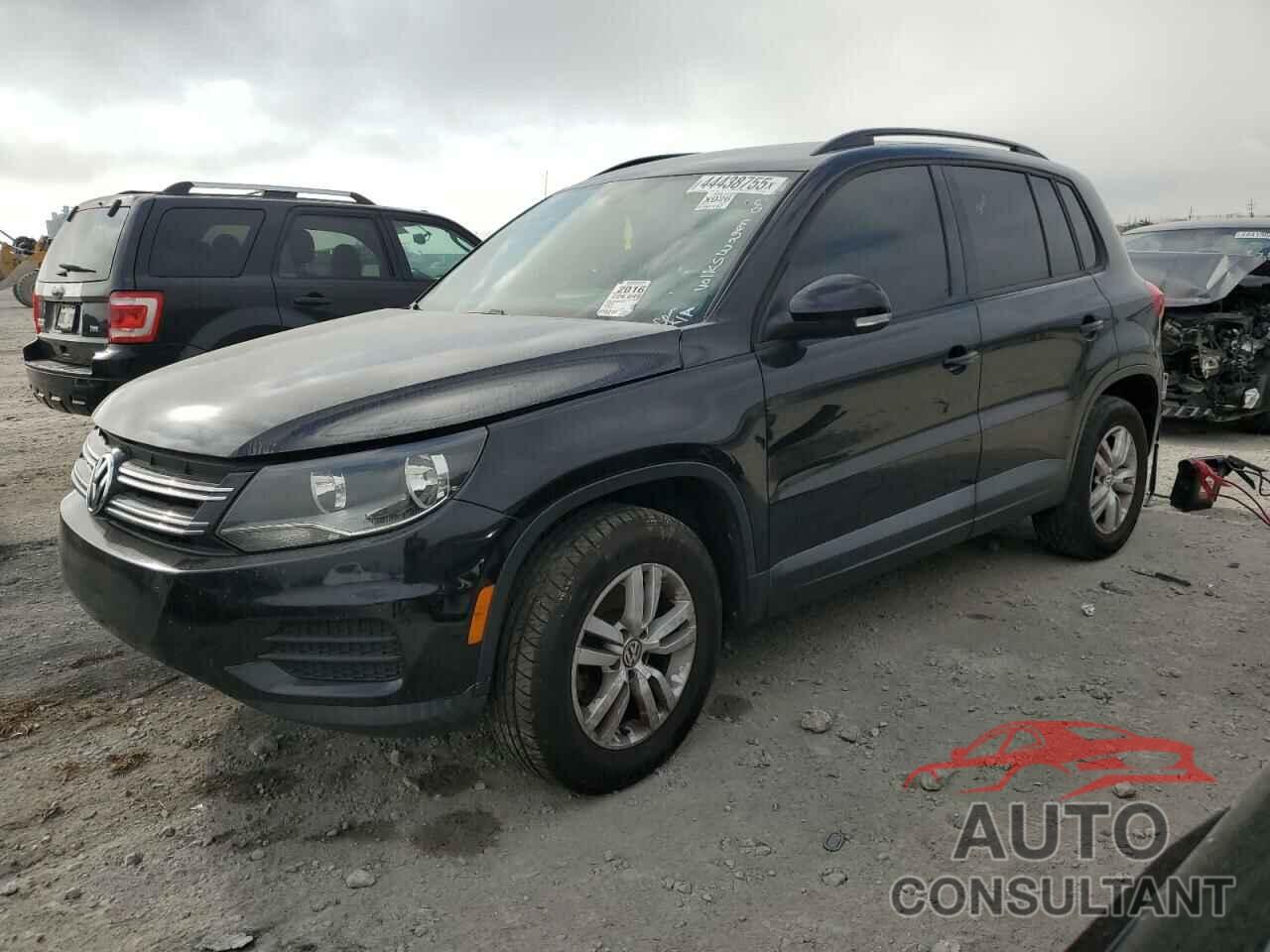 VOLKSWAGEN TIGUAN 2016 - WVGAV7AX2GW552144