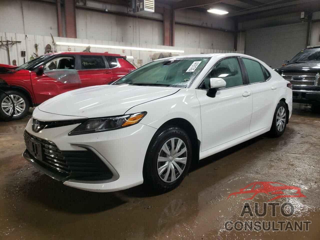 TOYOTA CAMRY 2024 - 4T1C31AK7RU073152