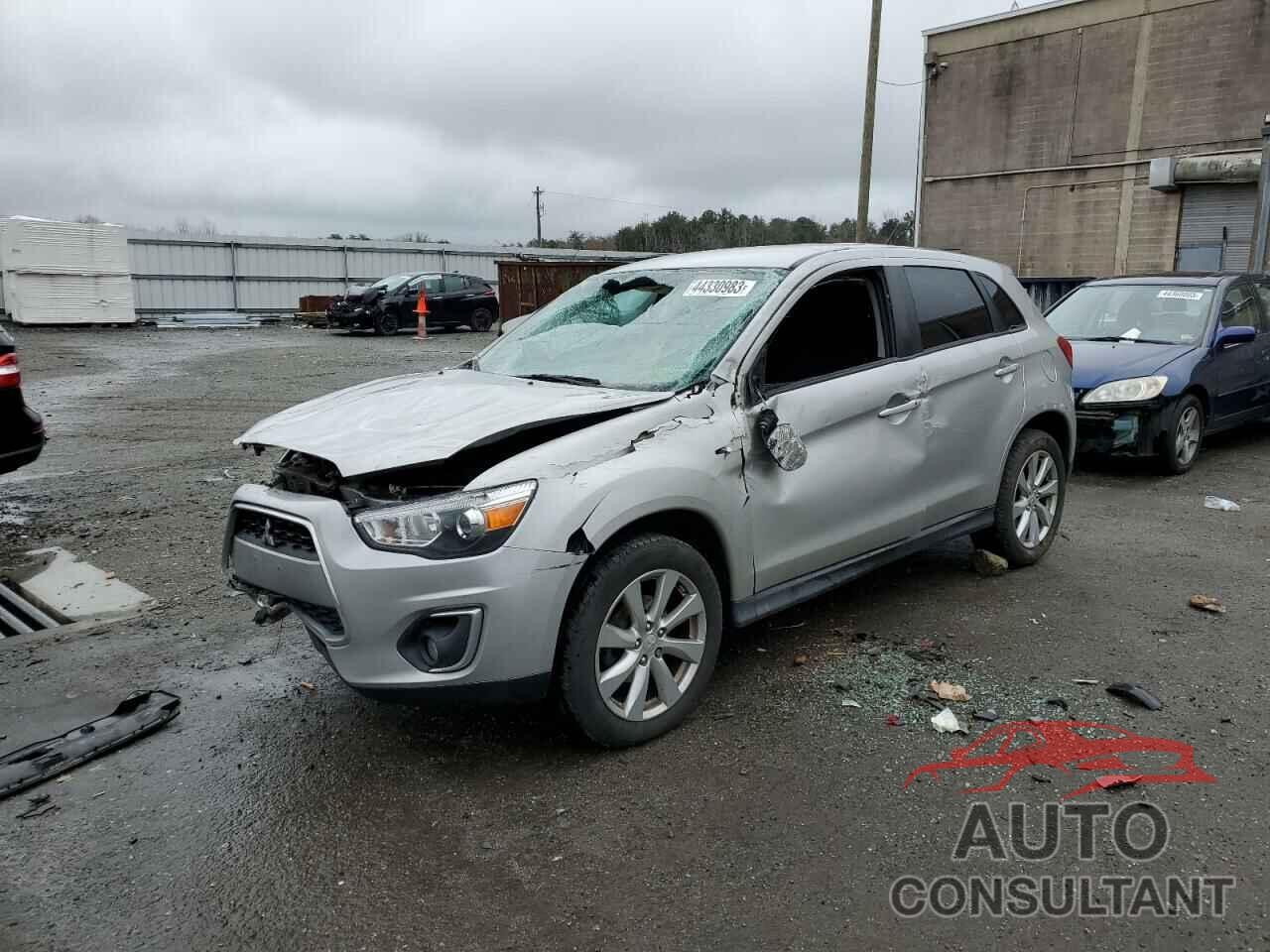 MITSUBISHI OUTLANDER 2015 - 4A4AP3AU3FE054772