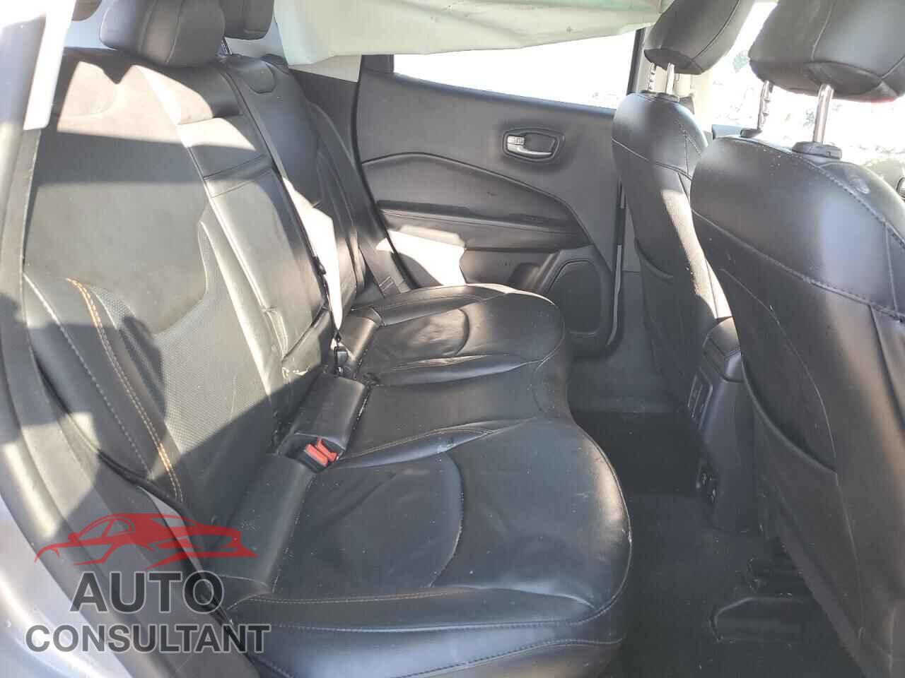 JEEP COMPASS 2019 - 3C4NJCCB2KT662525