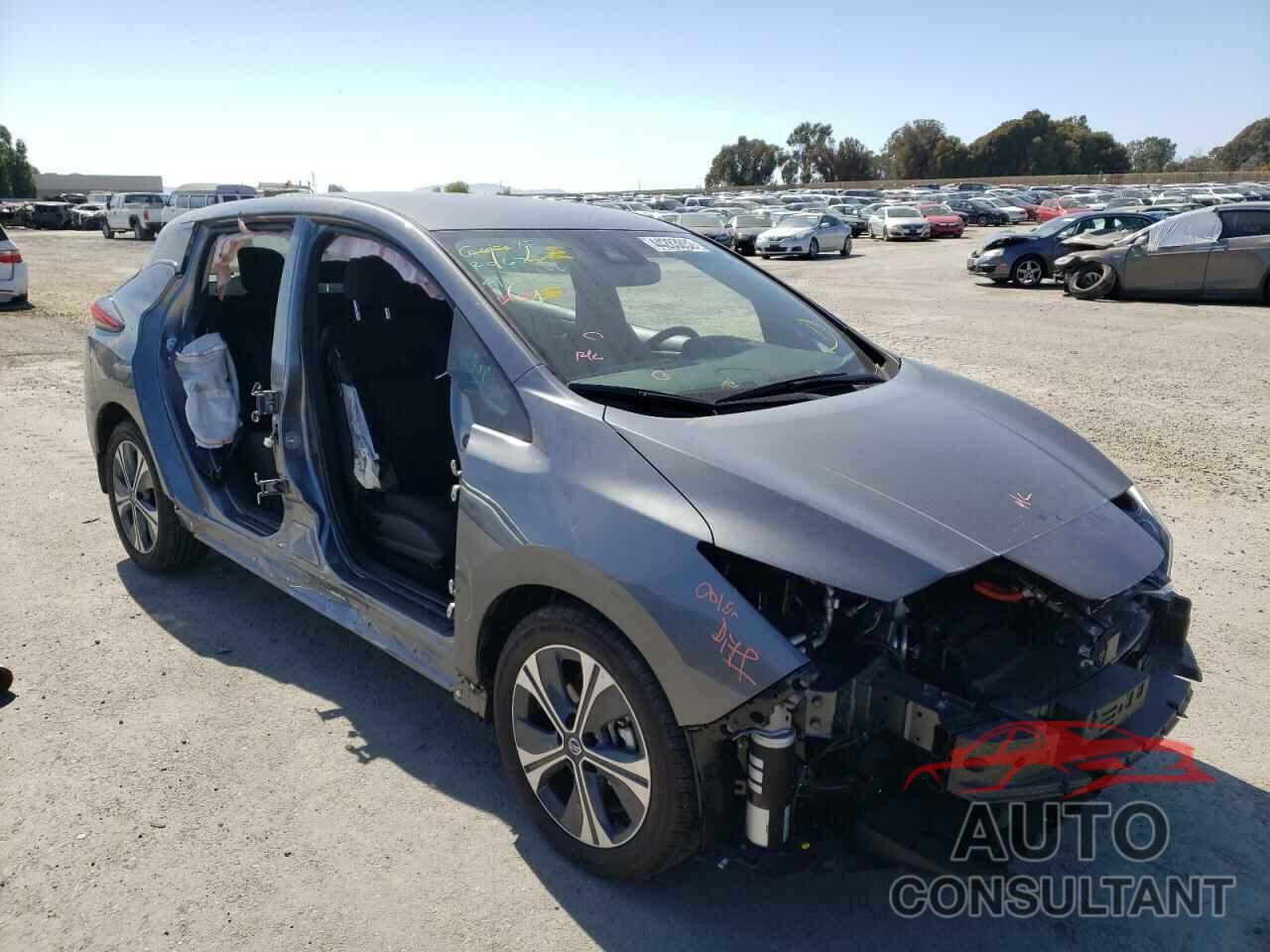 NISSAN LEAF 2022 - 1N4AZ1CV8NC550095
