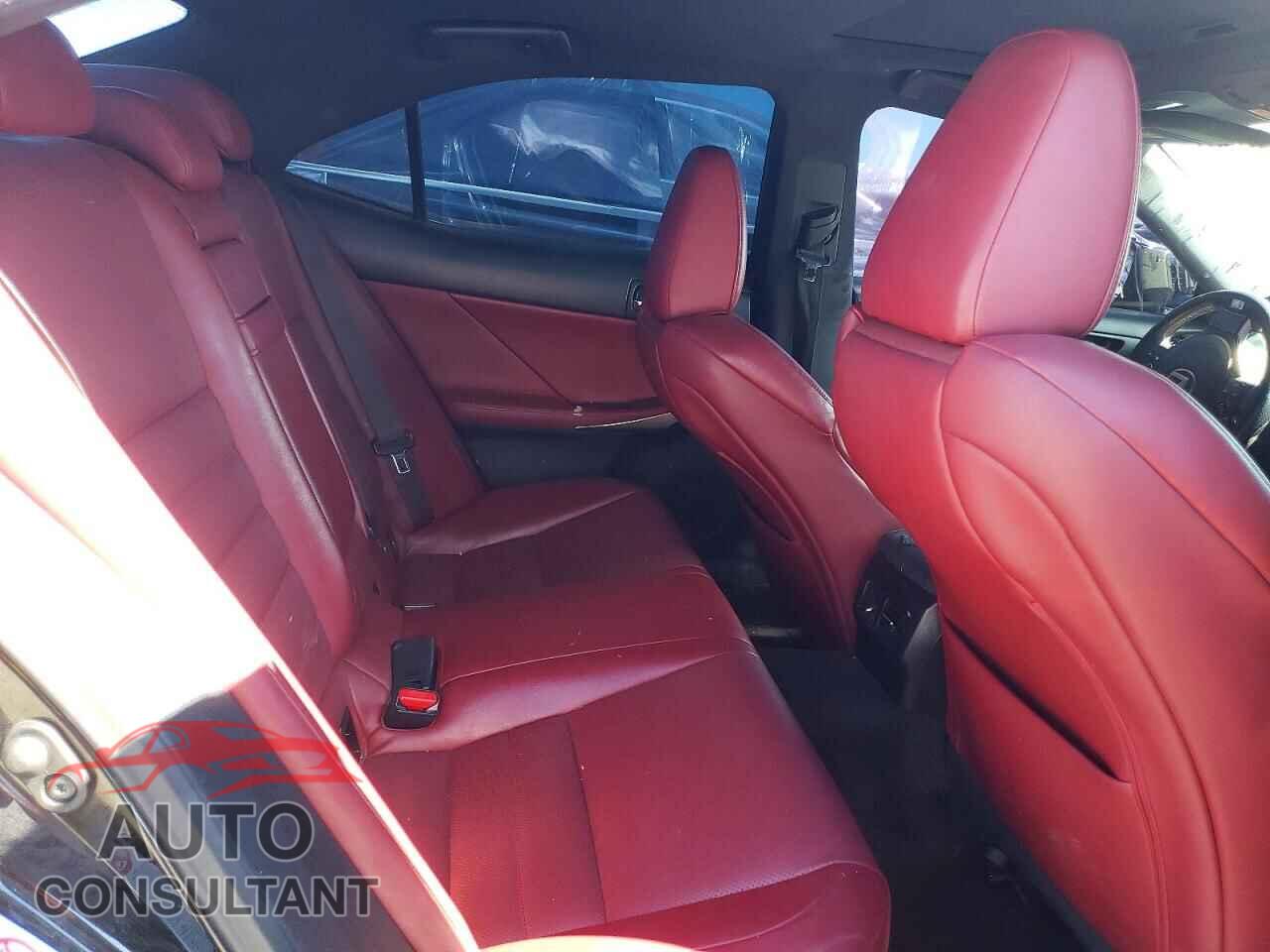 LEXUS IS 2015 - JTHBF1D28F5082496