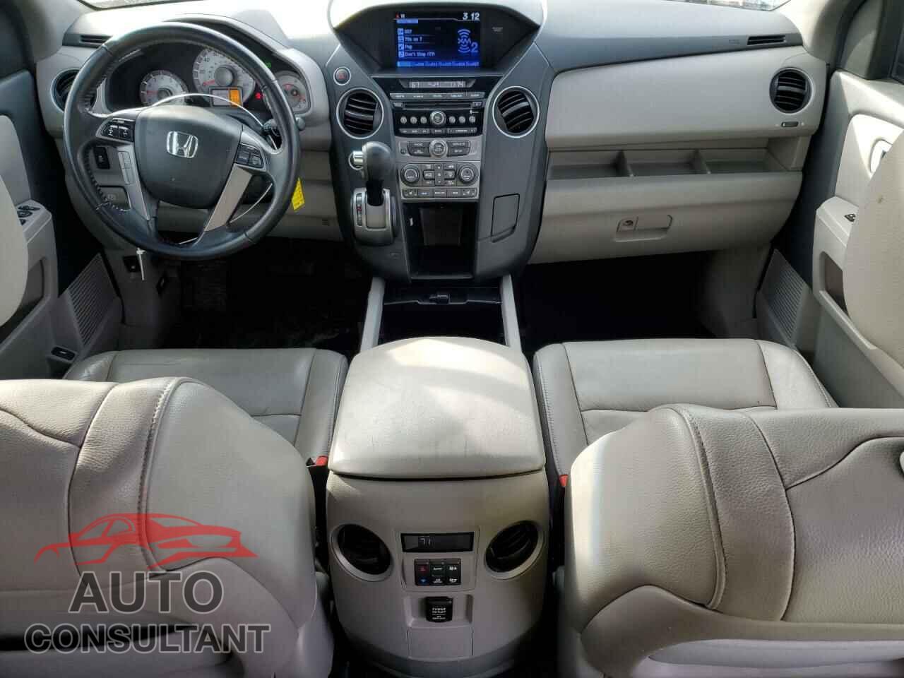 HONDA PILOT 2013 - 5FNYF4H57DB031861