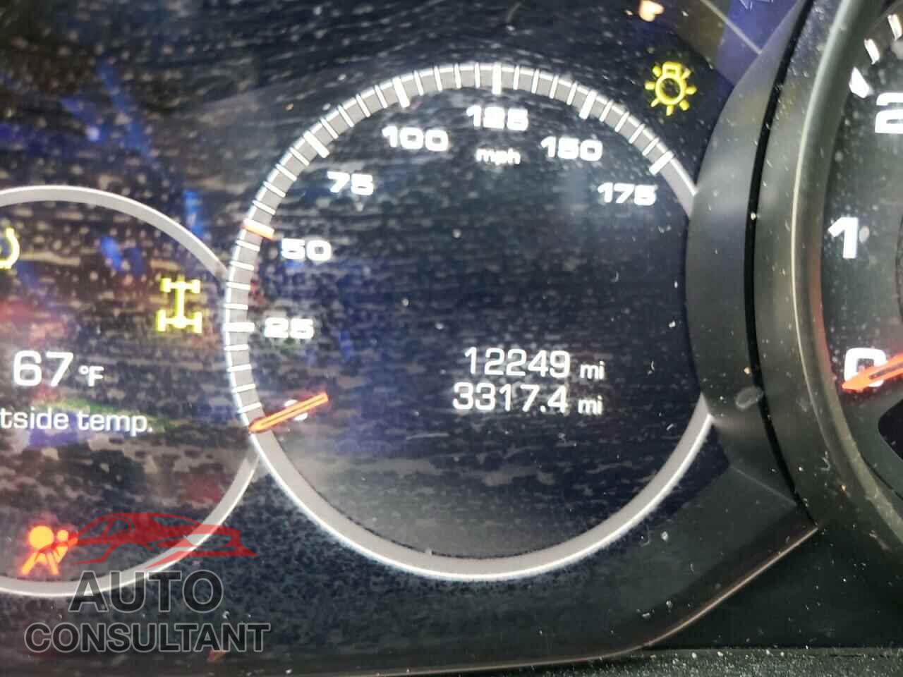 PORSCHE CAYENNE 2019 - WP1AA2AY4KDA18741