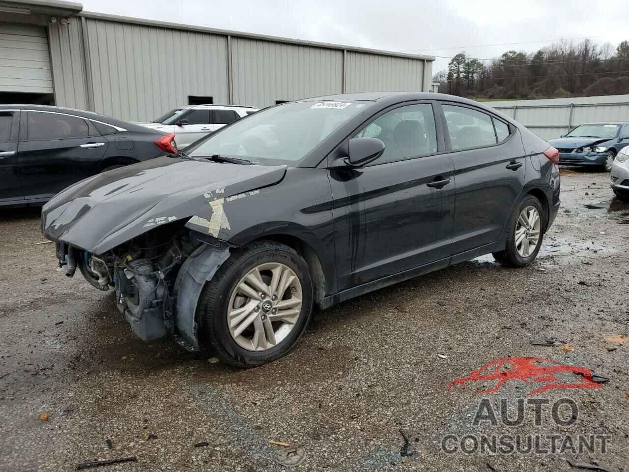 HYUNDAI ELANTRA 2019 - 5NPD84LF3KH417359