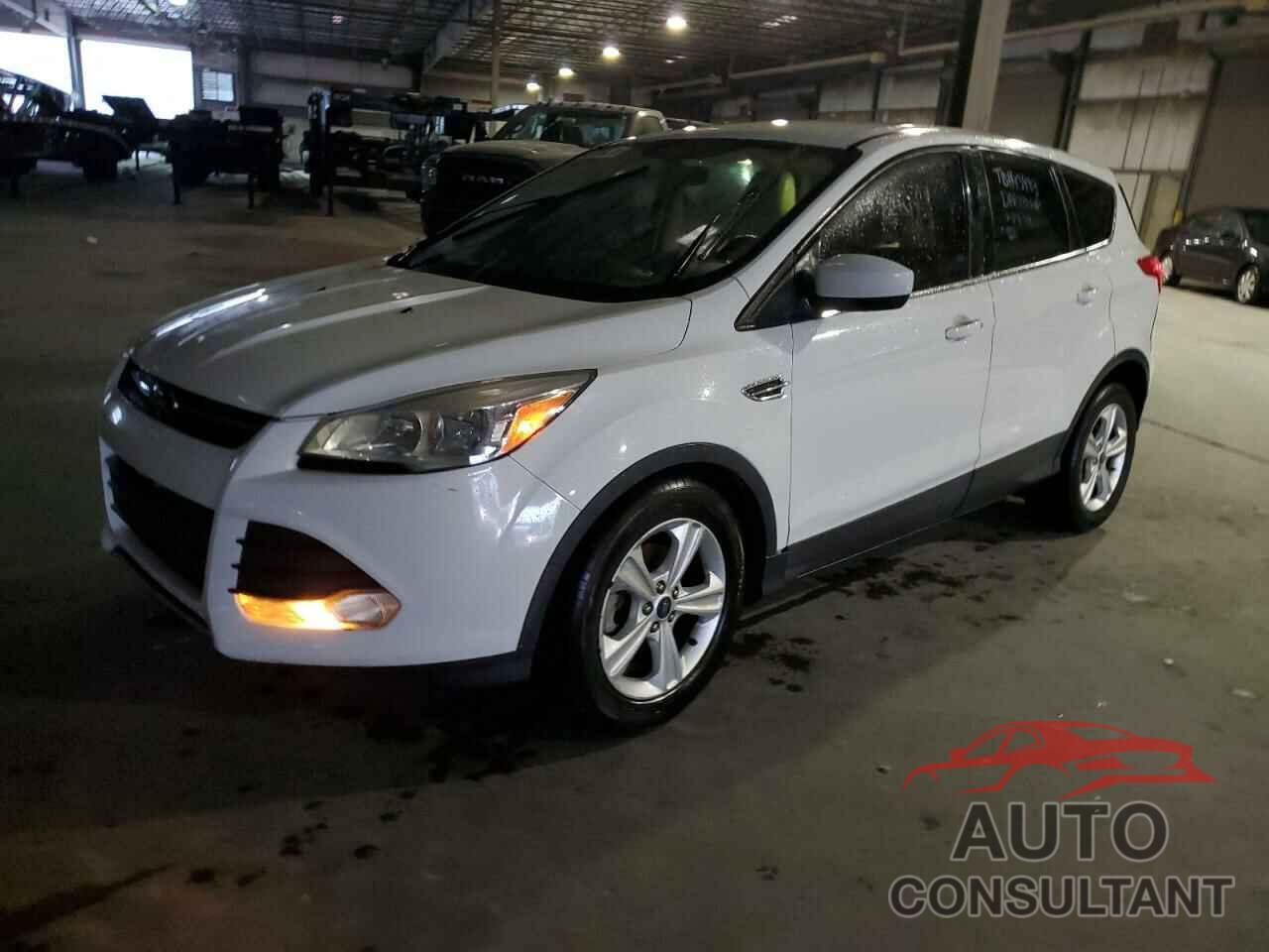 FORD ESCAPE 2016 - 1FMCU0GX6GUB30416