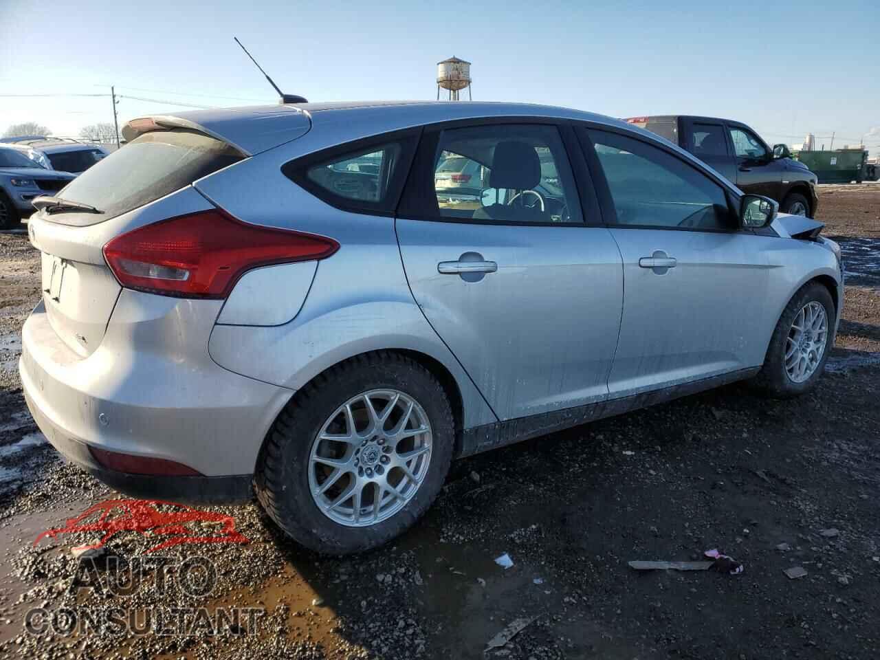 FORD FOCUS 2018 - 1FADP3M20JL215460