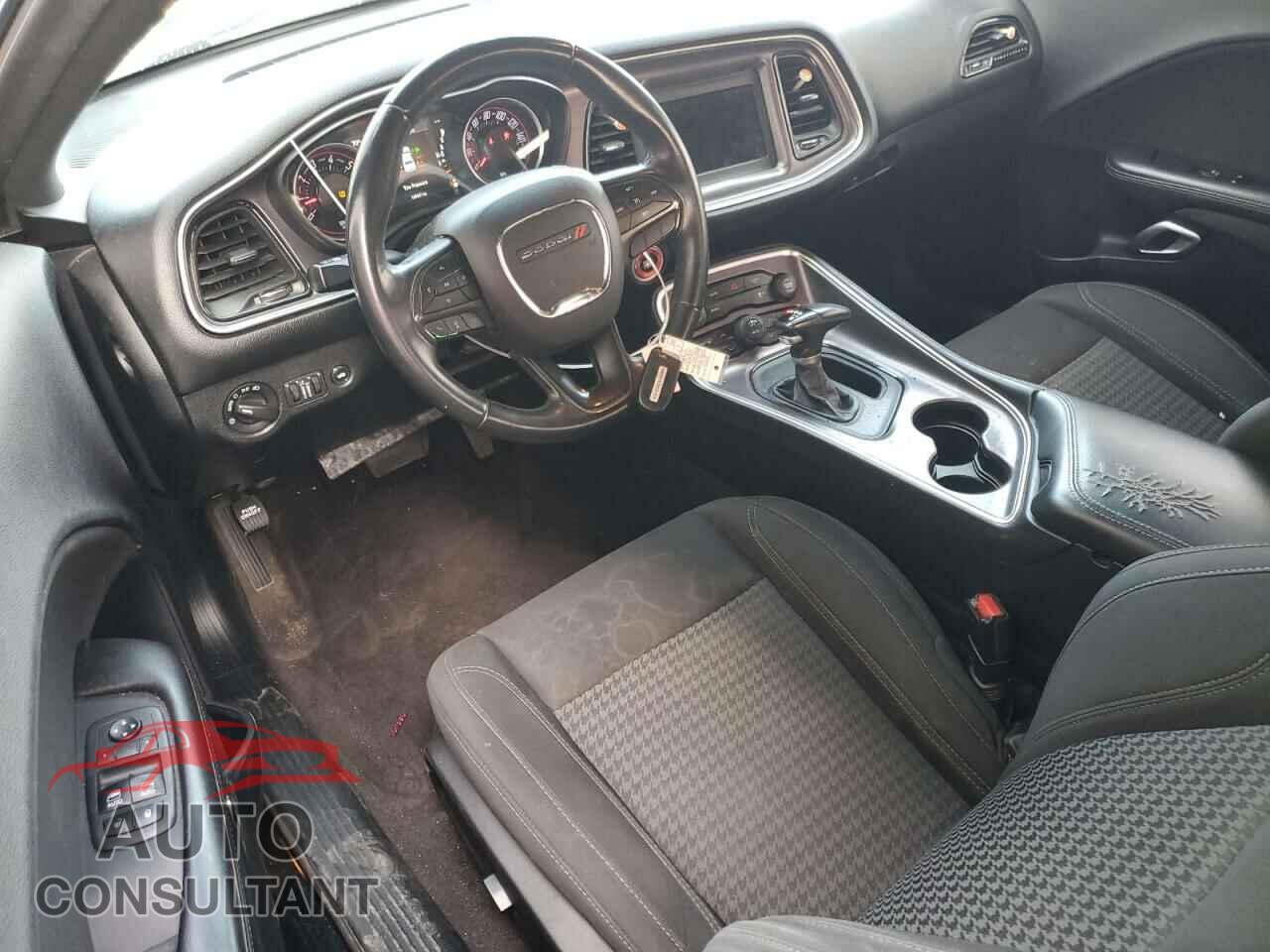 DODGE CHALLENGER 2018 - 2C3CDZAG5JH242107