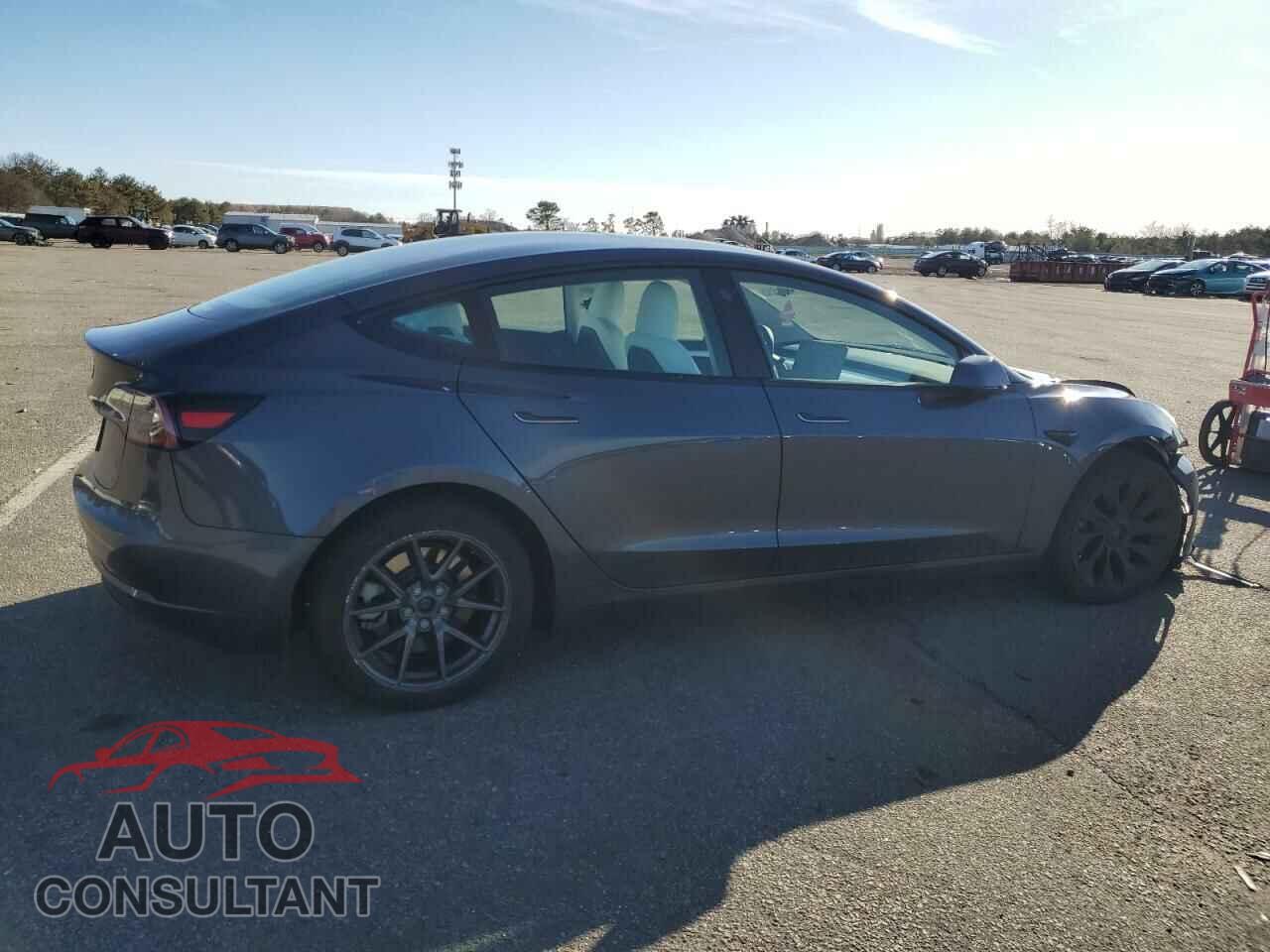 TESLA MODEL 3 2023 - 5YJ3E1EA4PF680101