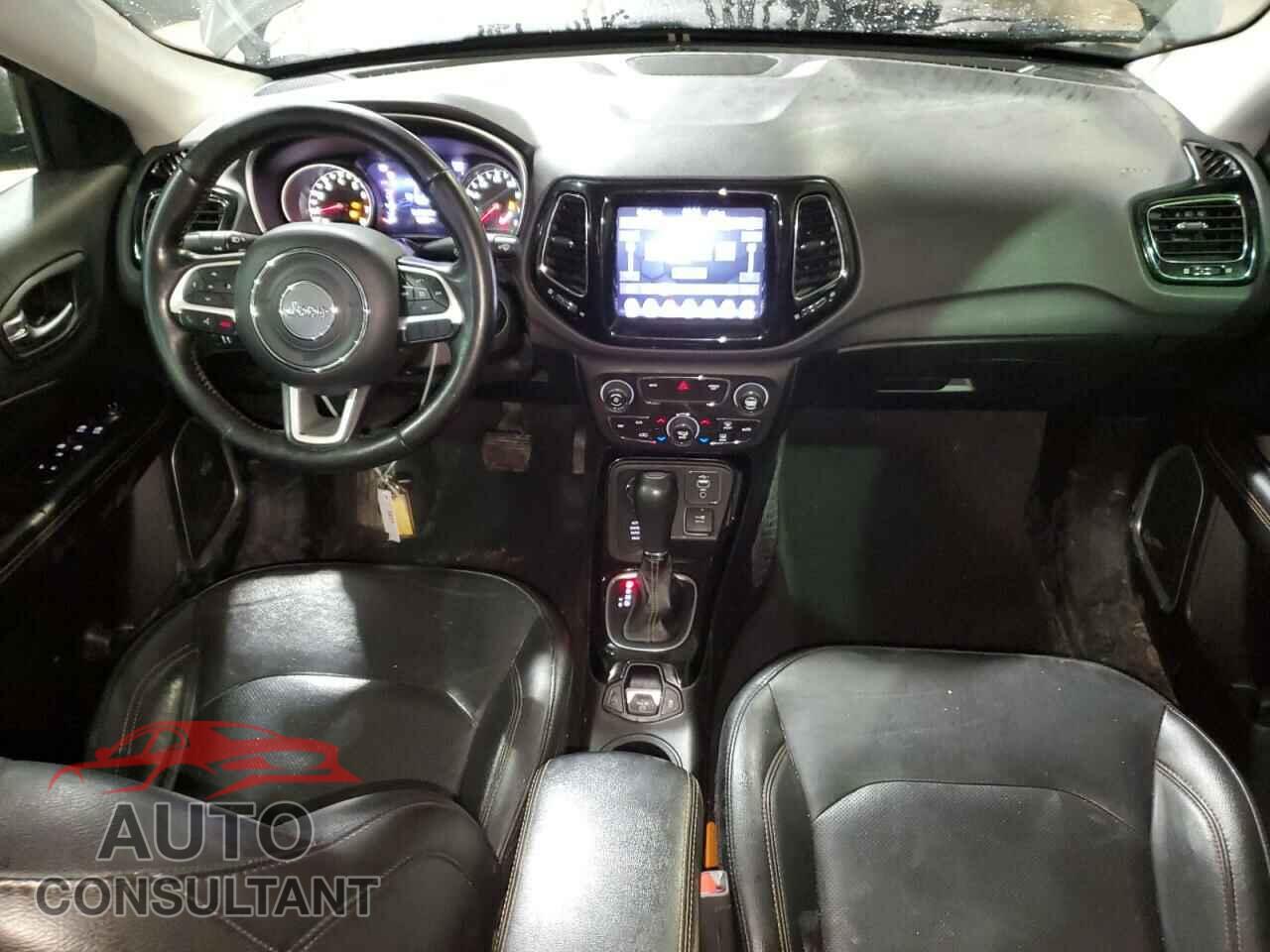 JEEP COMPASS 2020 - 3C4NJDCB8LT119817