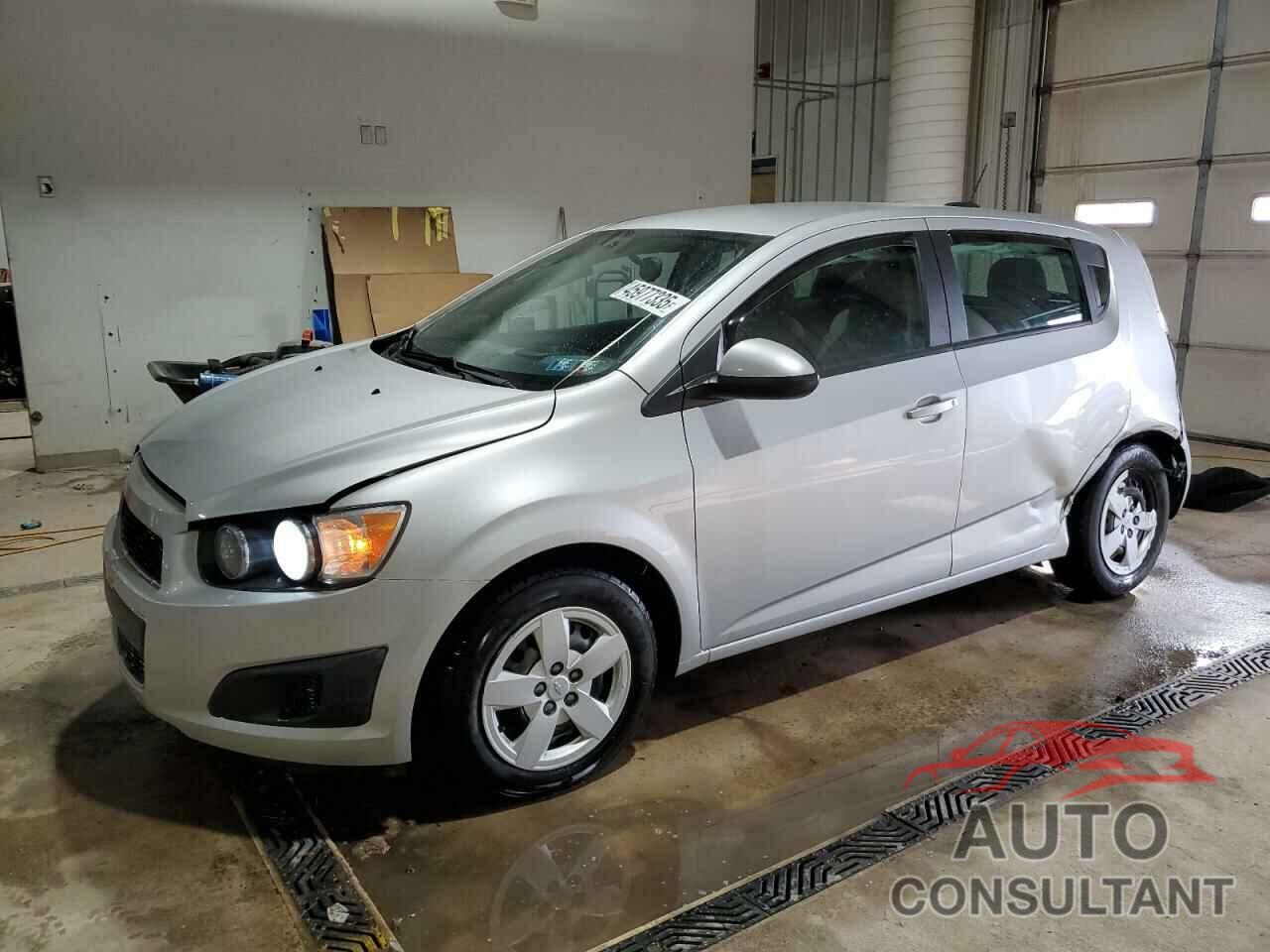 CHEVROLET SONIC 2015 - 1G1JB6SG3F4125628
