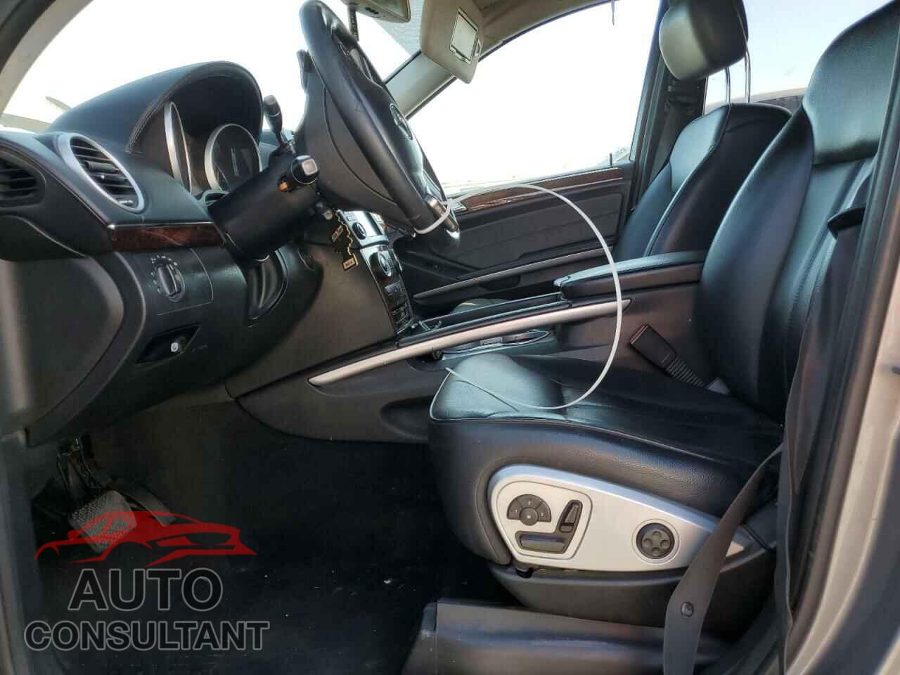 MERCEDES-BENZ GL-CLASS 2011 - 4JGBF7BE2BA636033