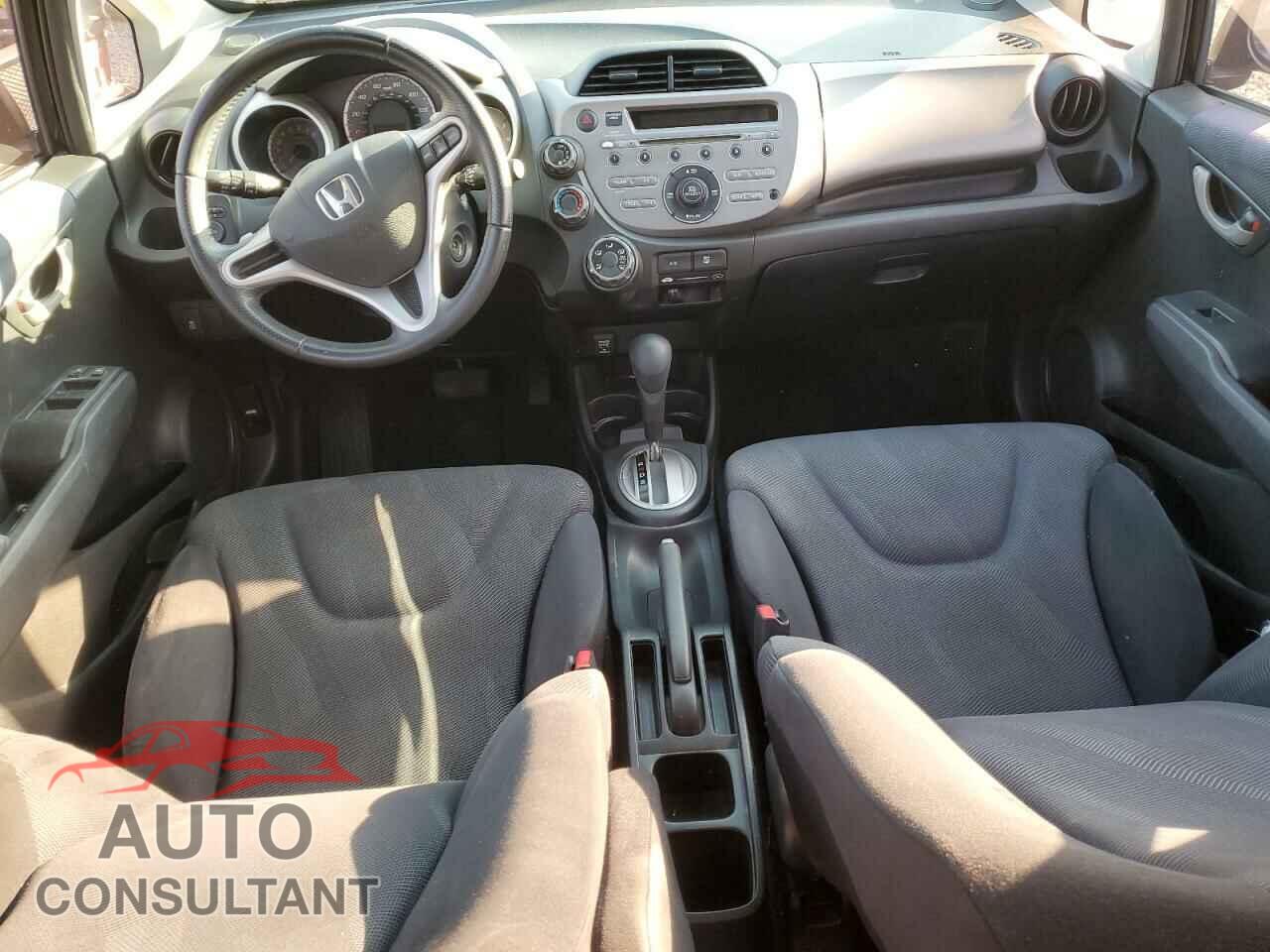 HONDA FIT 2011 - JHMGE8H54BC004549