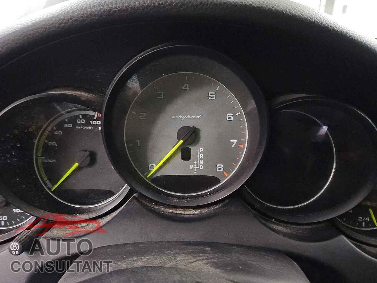 PORSCHE CAYENNE 2017 - WP1AE2A21HLA73310