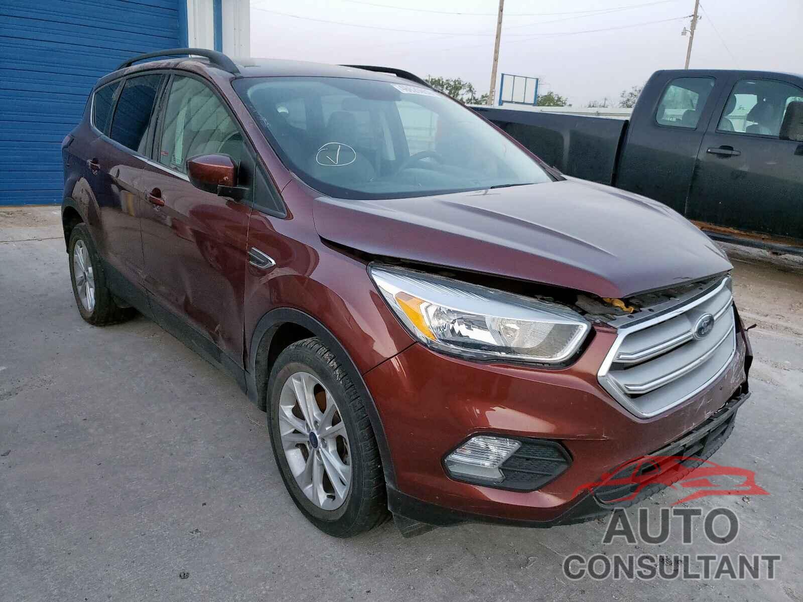 FORD ESCAPE 2018 - 1FMCU0GD3JUA87053