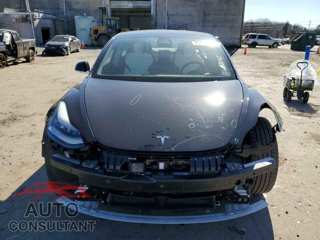 TESLA MODEL 3 2019 - 5YJ3E1EA5KF410786