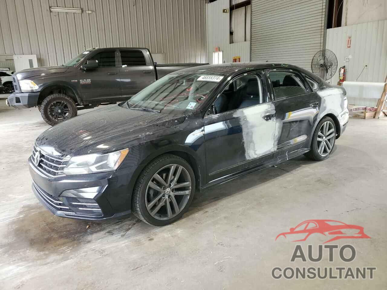 VOLKSWAGEN PASSAT 2017 - 1VWDT7A32HC058399
