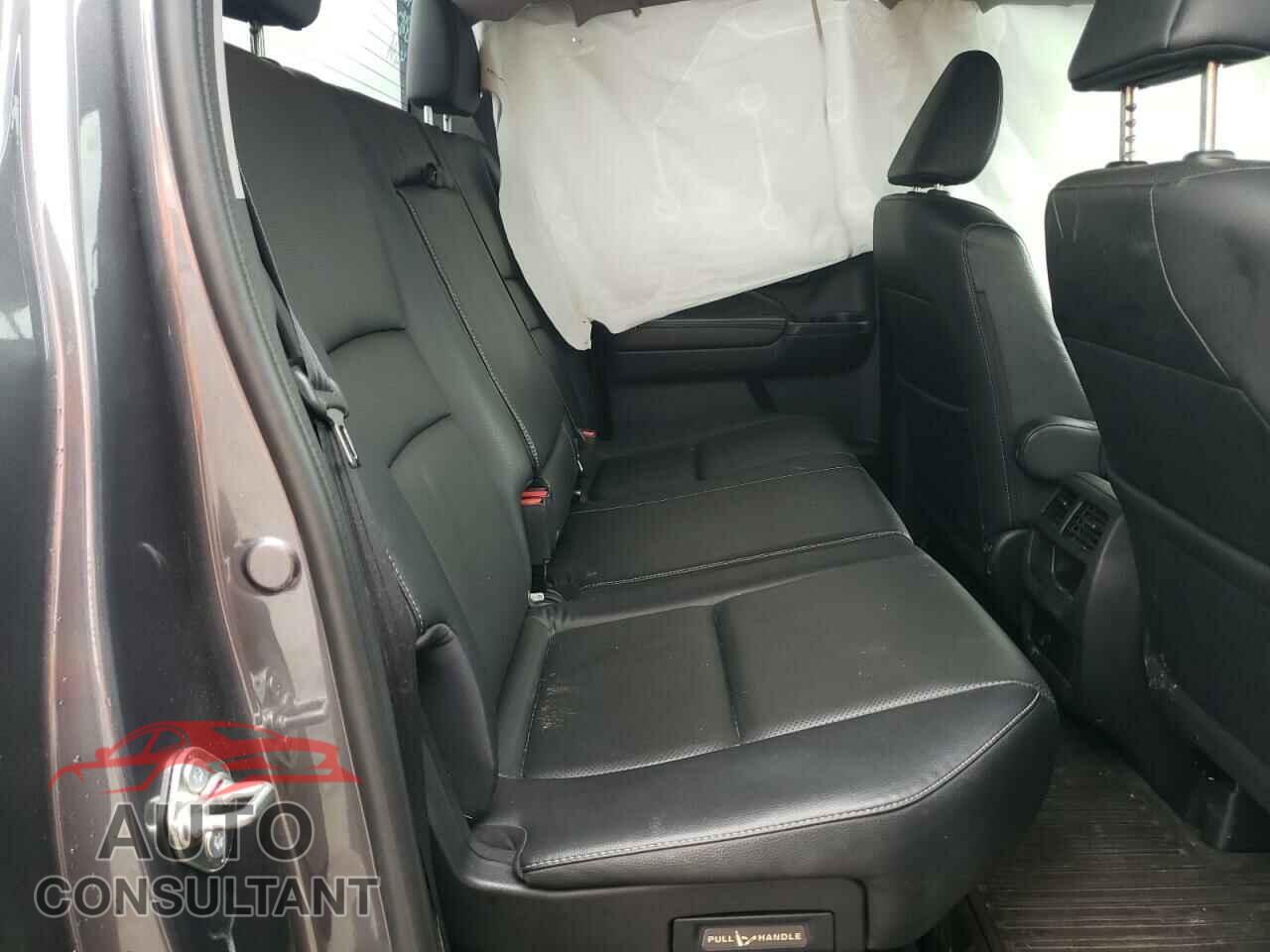 HONDA RIDGELINE 2017 - 5FPYK2F62HB009033