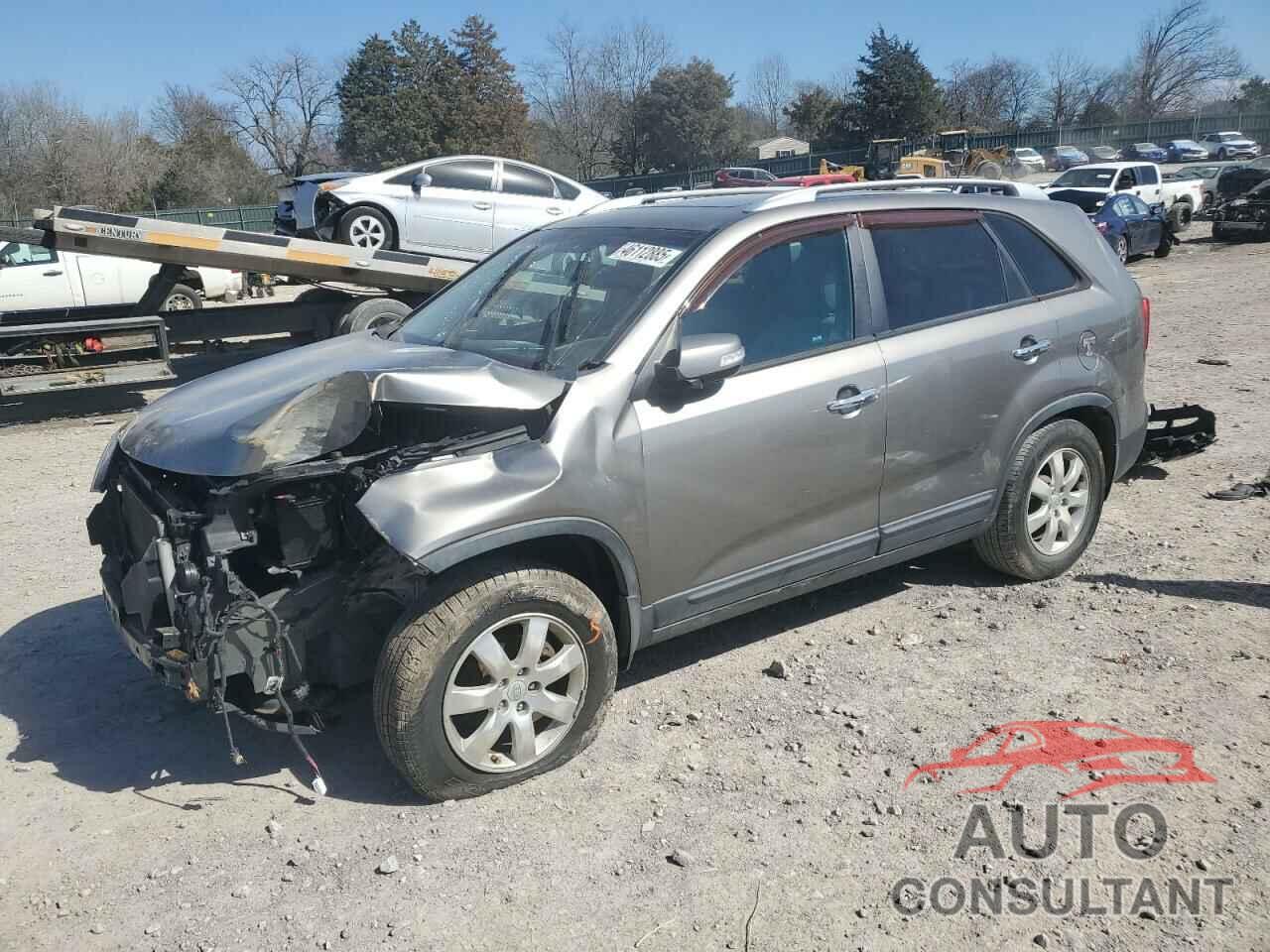 KIA SORENTO 2011 - 5XYKT3A10BG044263