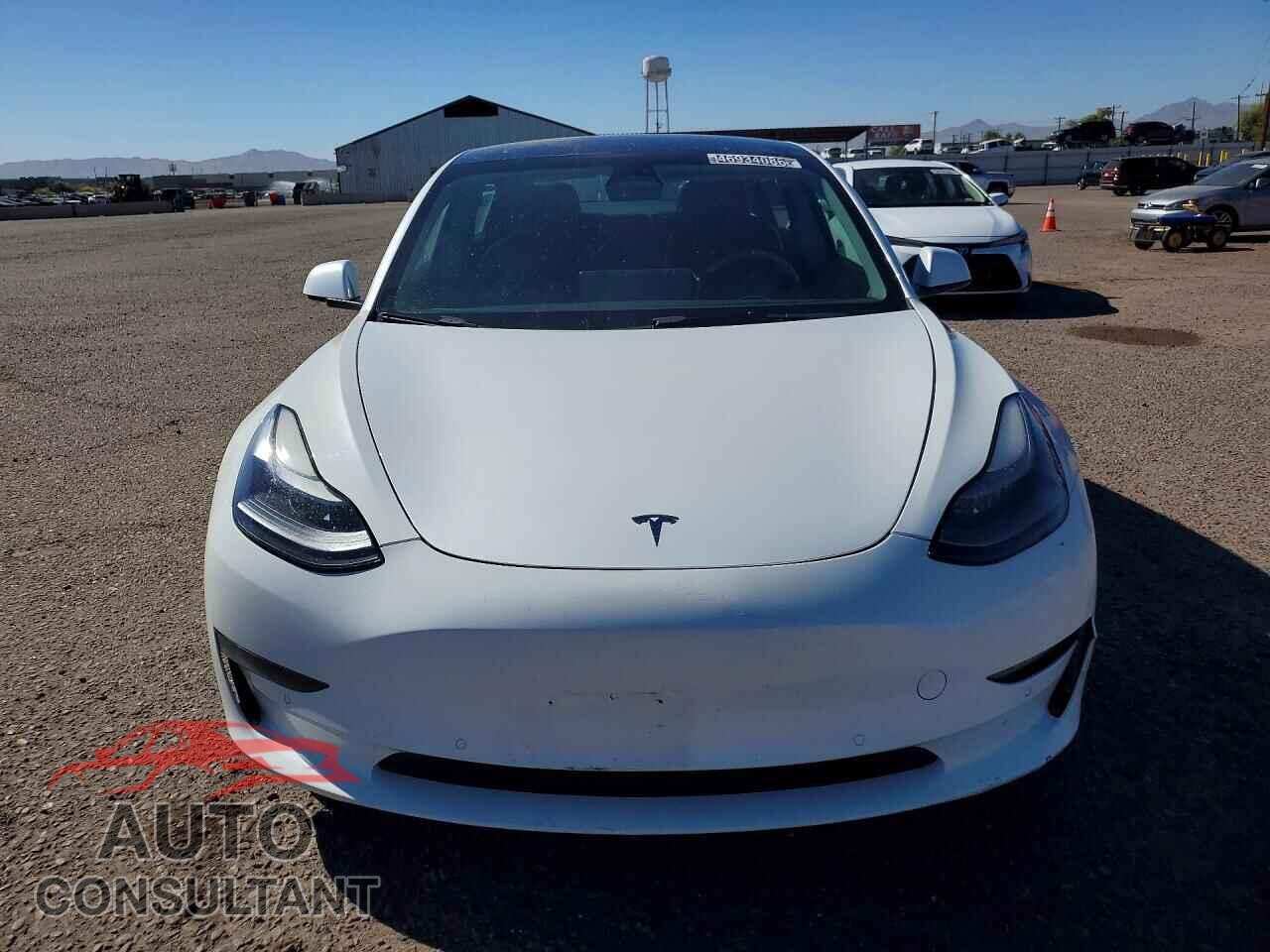 TESLA MODEL 3 2022 - 5YJ3E1EA9NF289300