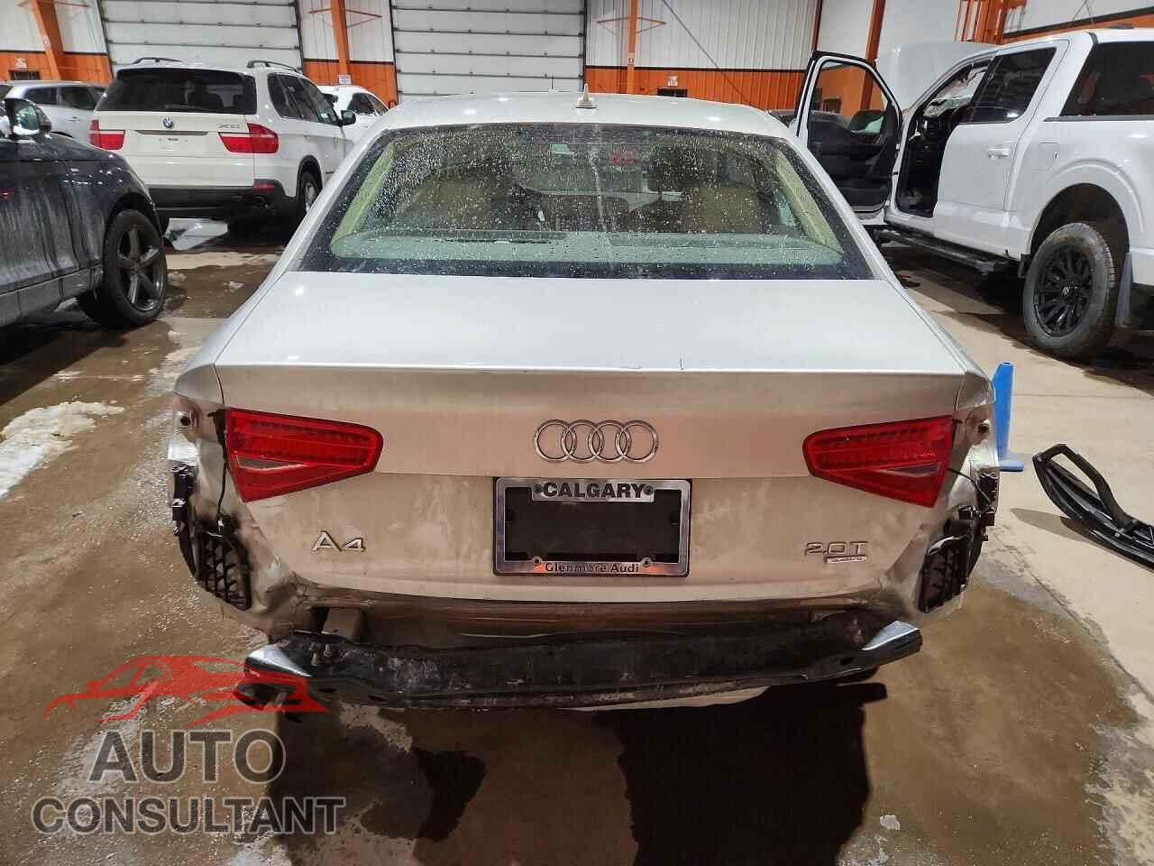 AUDI A4 2013 - WAUFFCFL5DN030130