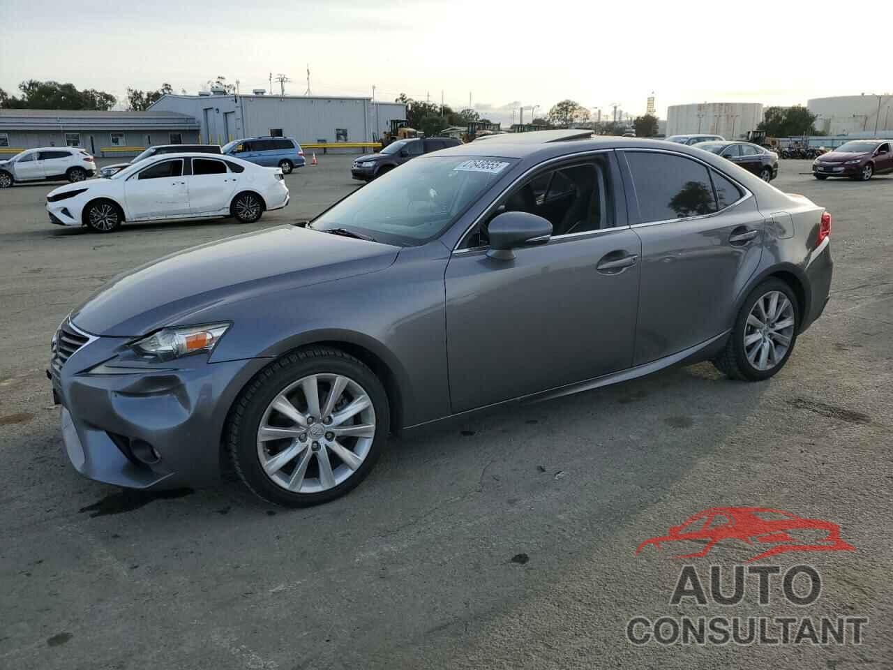 LEXUS IS 2015 - JTHBF1D29F5061334