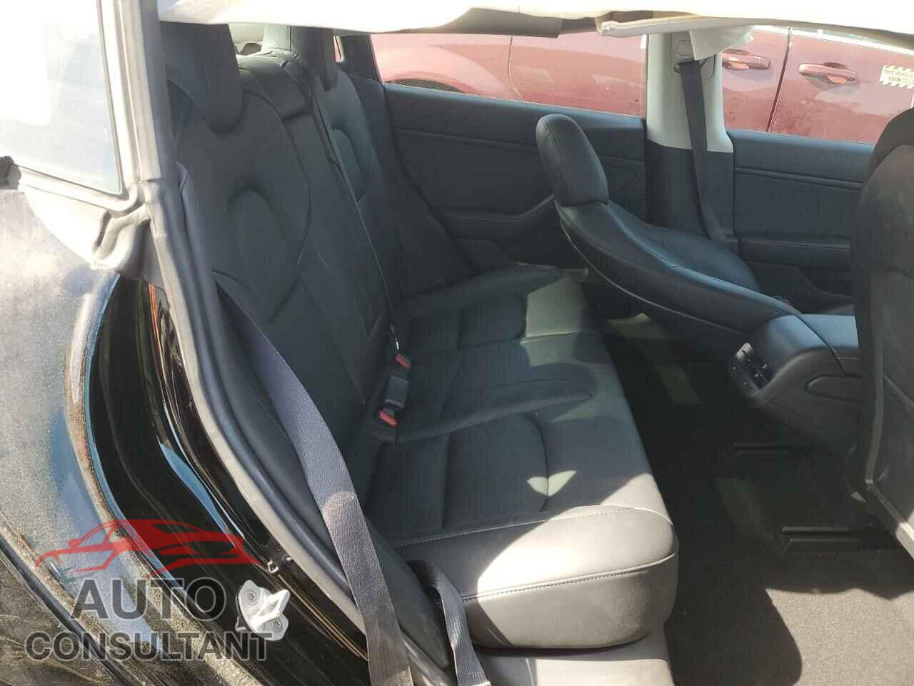 TESLA MODEL 3 2019 - 5YJ3E1EA3KF324666