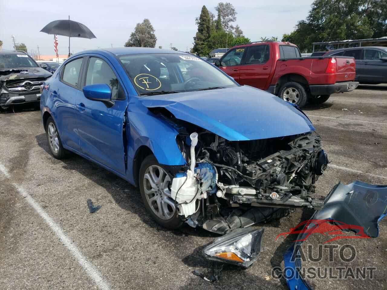 TOYOTA YARIS 2018 - 3MYDLBYV8JY313908