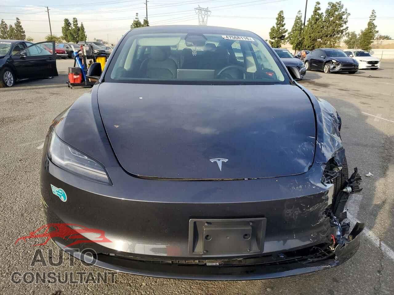 TESLA MODEL 3 2025 - 5YJ3E1EB9SF996787