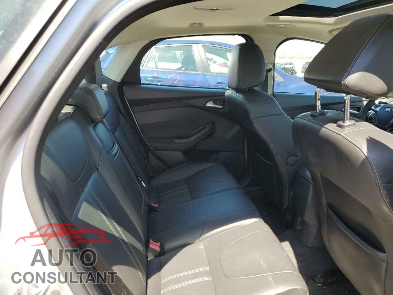 FORD FOCUS 2013 - 1FADP3J24DL327770