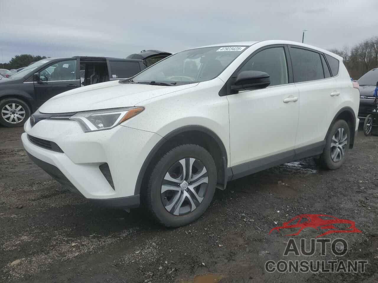 TOYOTA RAV4 2018 - JTMBFREV3JJ720307
