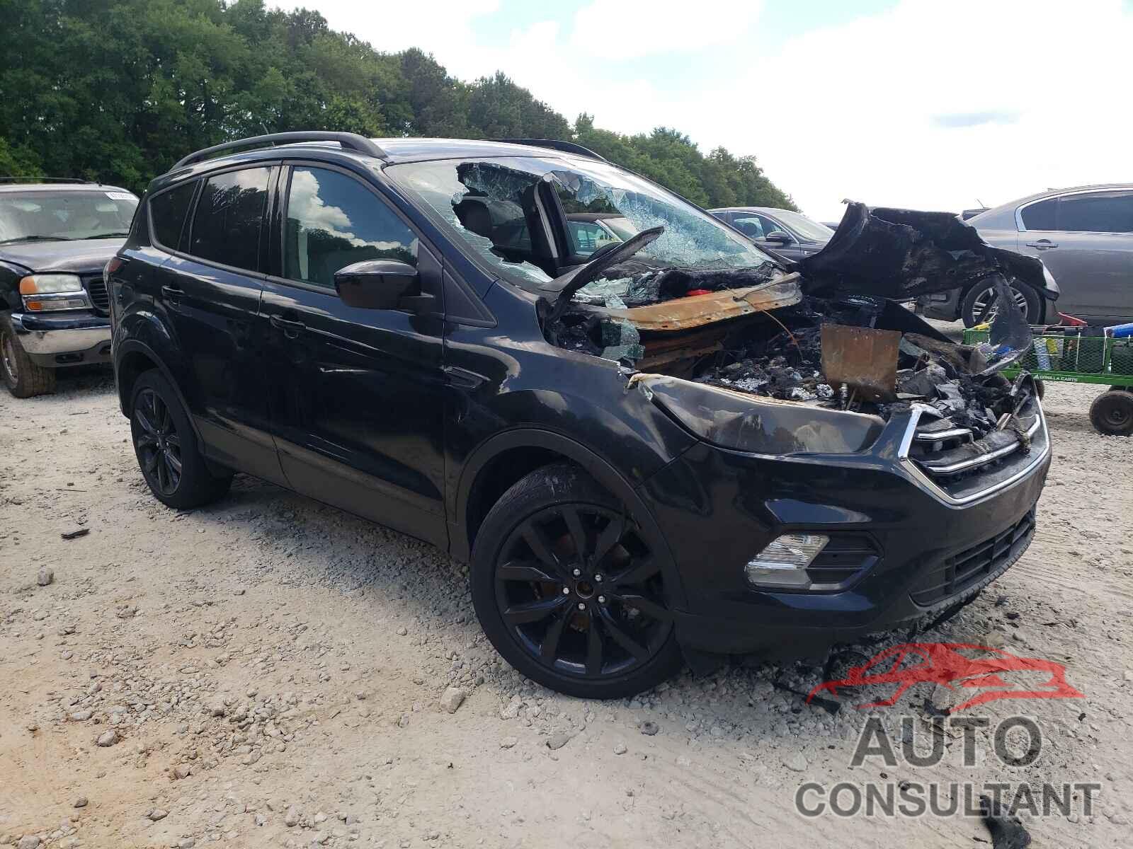 FORD ESCAPE 2018 - 1FMCU0GD0JUA52048