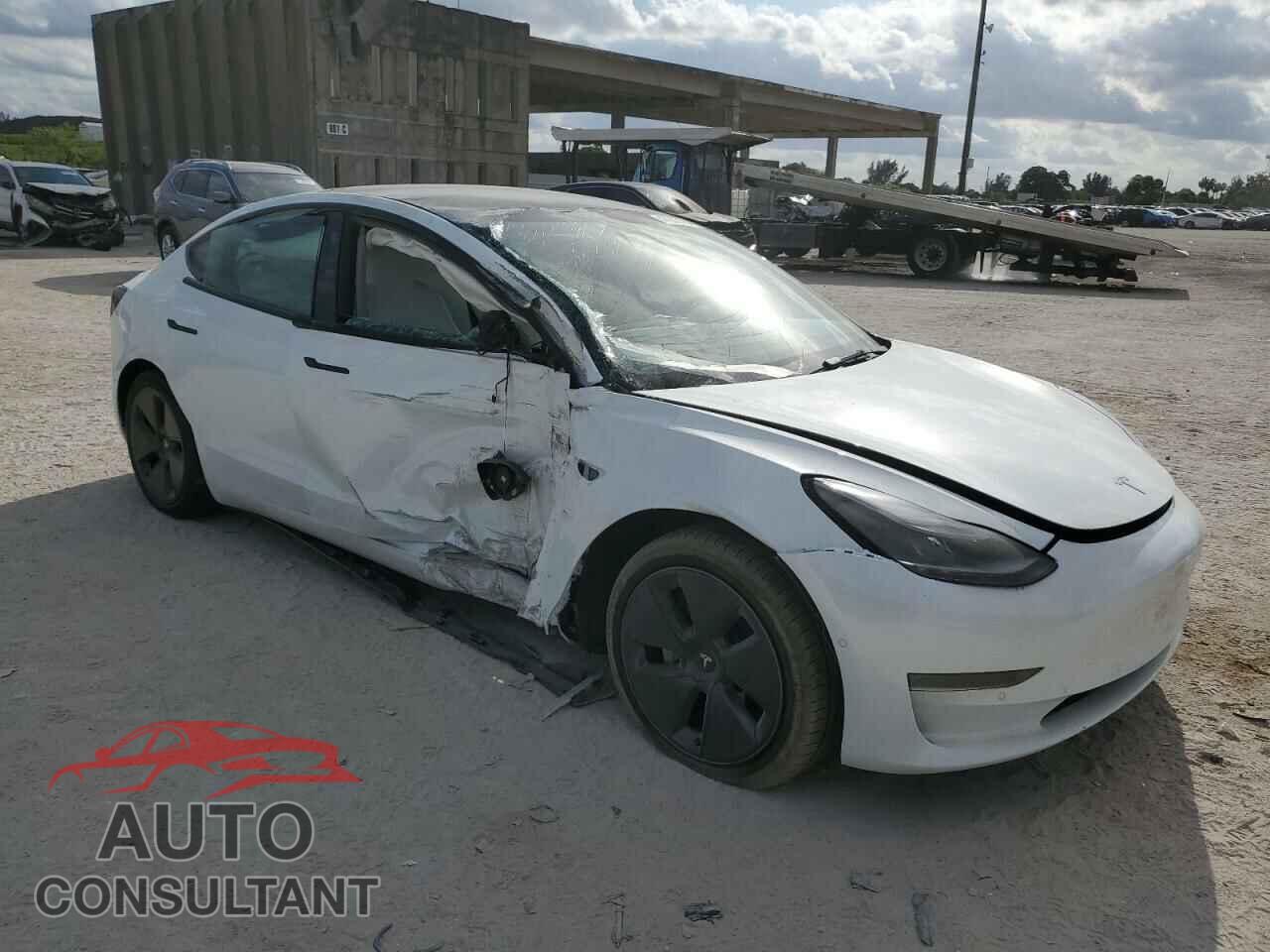 TESLA MODEL 3 2022 - 5YJ3E1EA6NF347895