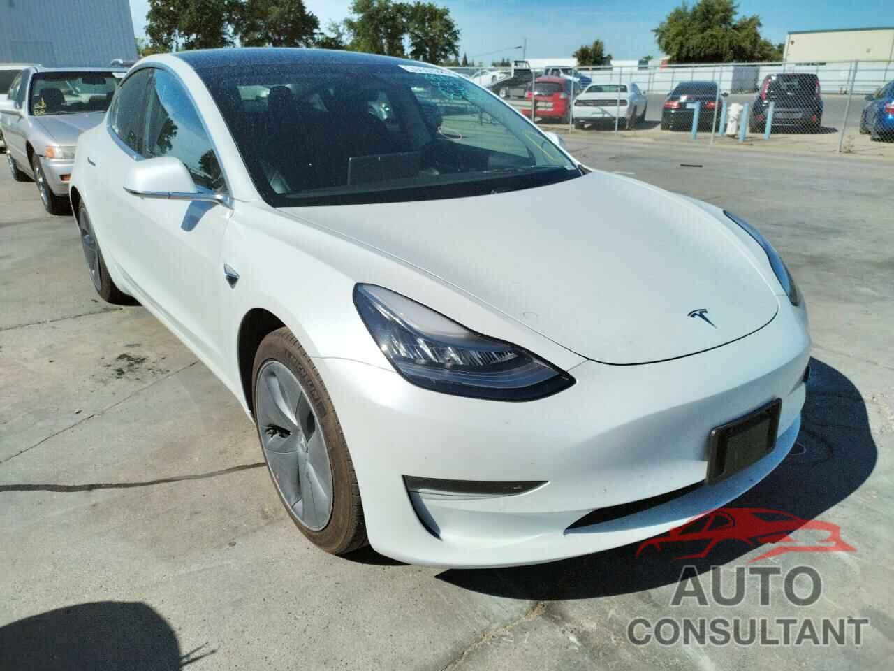TESLA MODEL 3 2020 - 5YJ3E1EBXLF807677