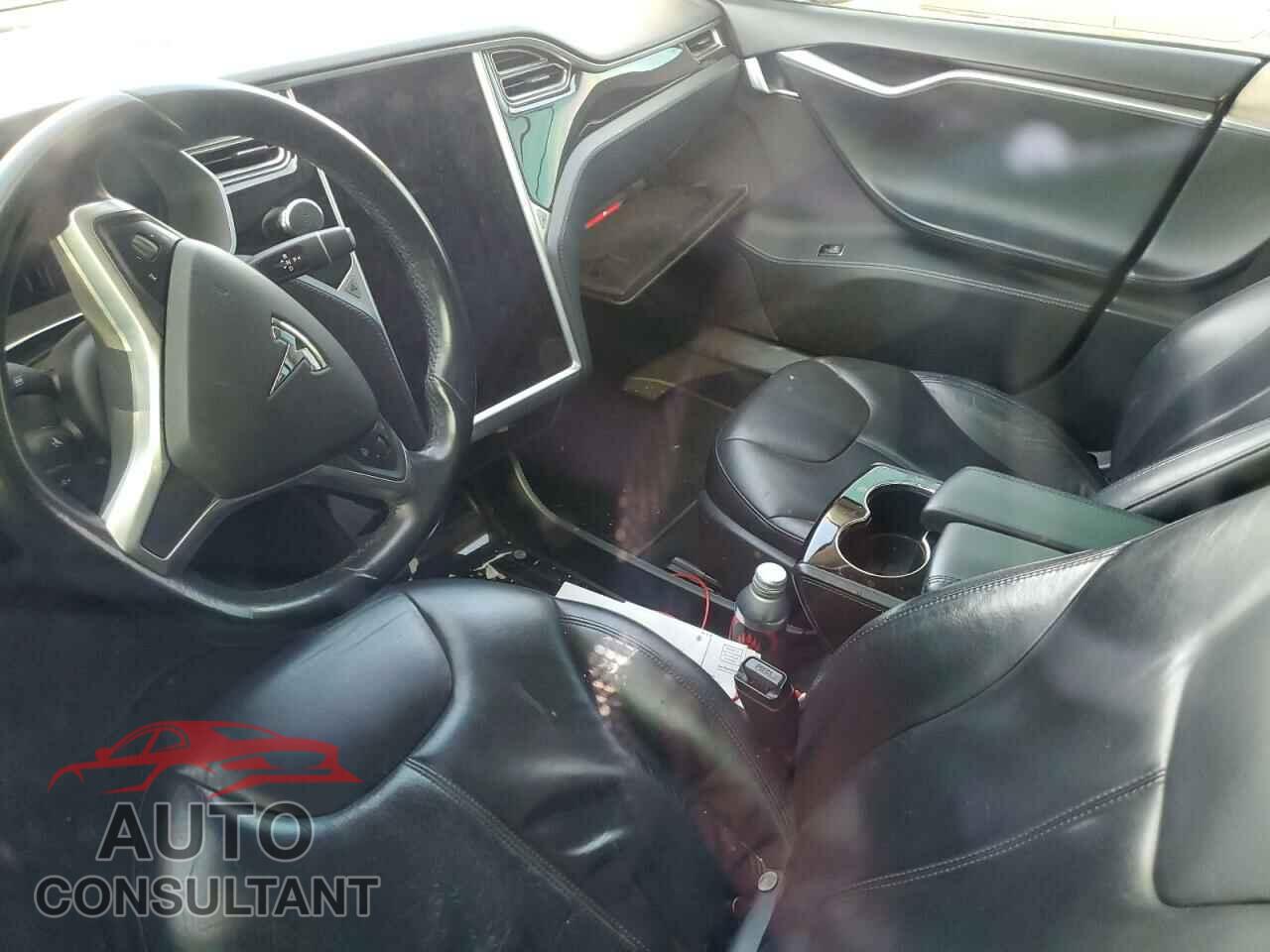 TESLA MODEL S 2014 - 5YJSA1H19EFP55892