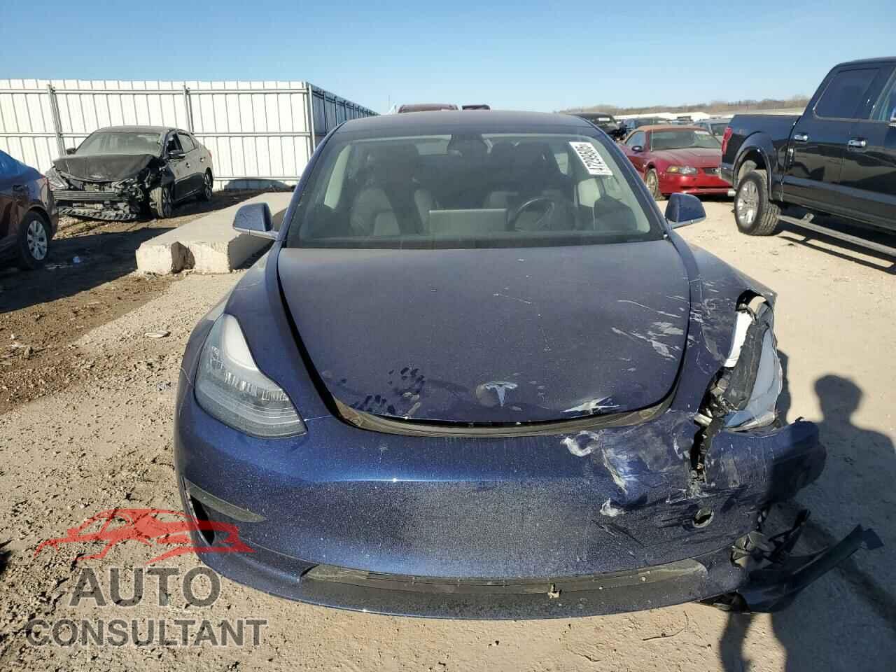 TESLA MODEL 3 2018 - 5YJ3E1EA4JF154199