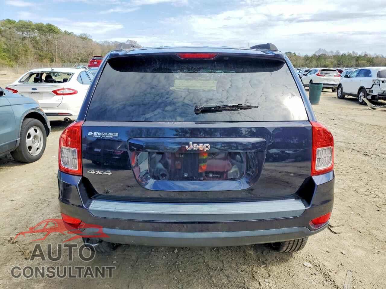 JEEP COMPASS 2011 - 1J4NF1FB8BD163844