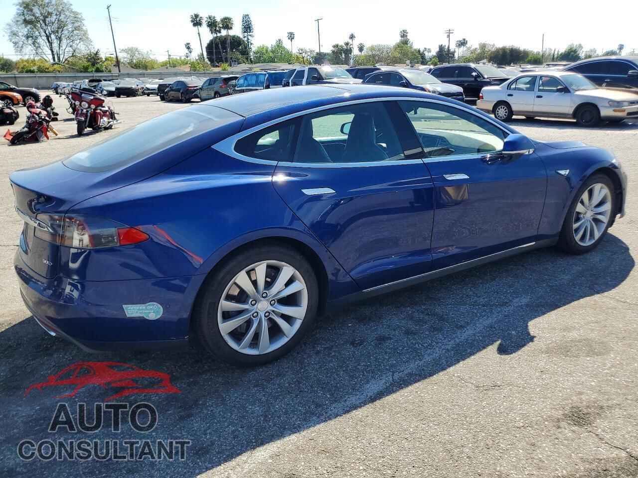 TESLA MODEL S 2015 - 5YJSA1V23FF097453