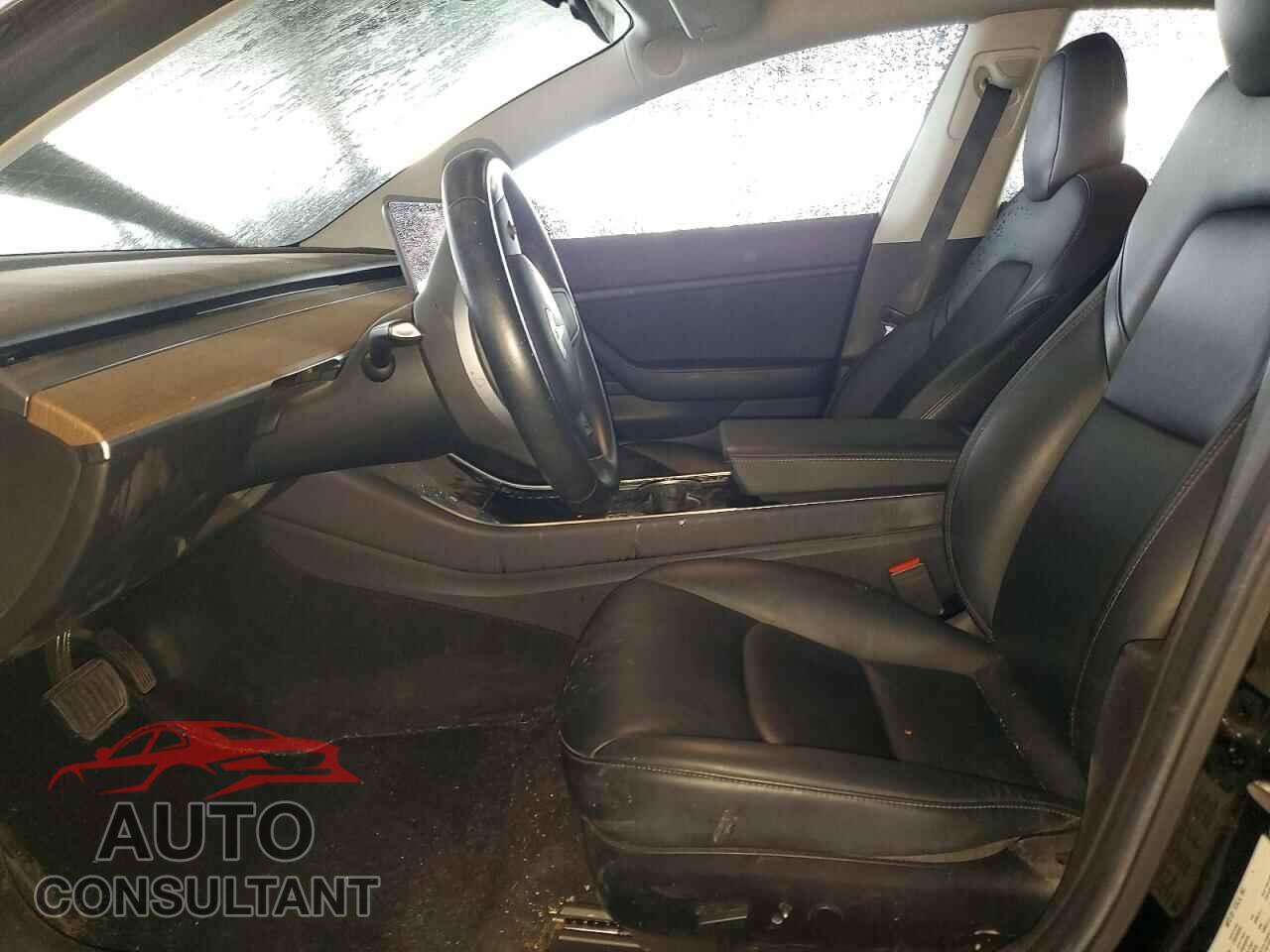 TESLA MODEL 3 2019 - 5YJ3E1EA8KF399475