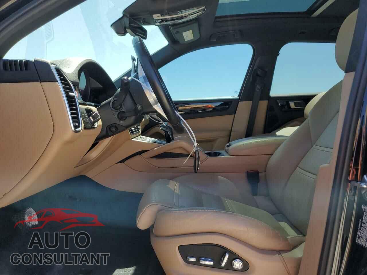 PORSCHE CAYENNE 2020 - WP1AA2AY8LDA07047