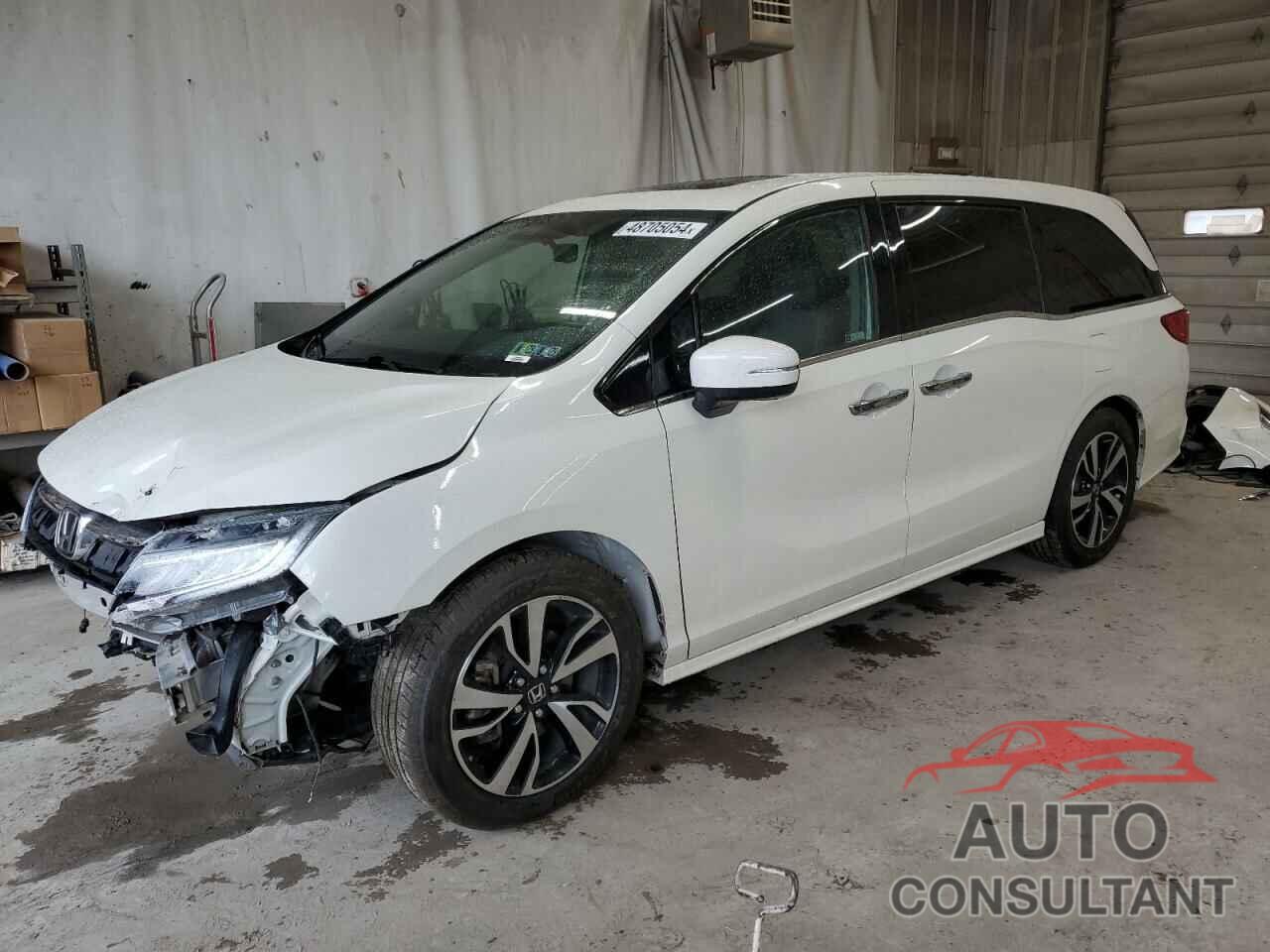 HONDA ODYSSEY 2018 - 5FNRL6H98JB087315