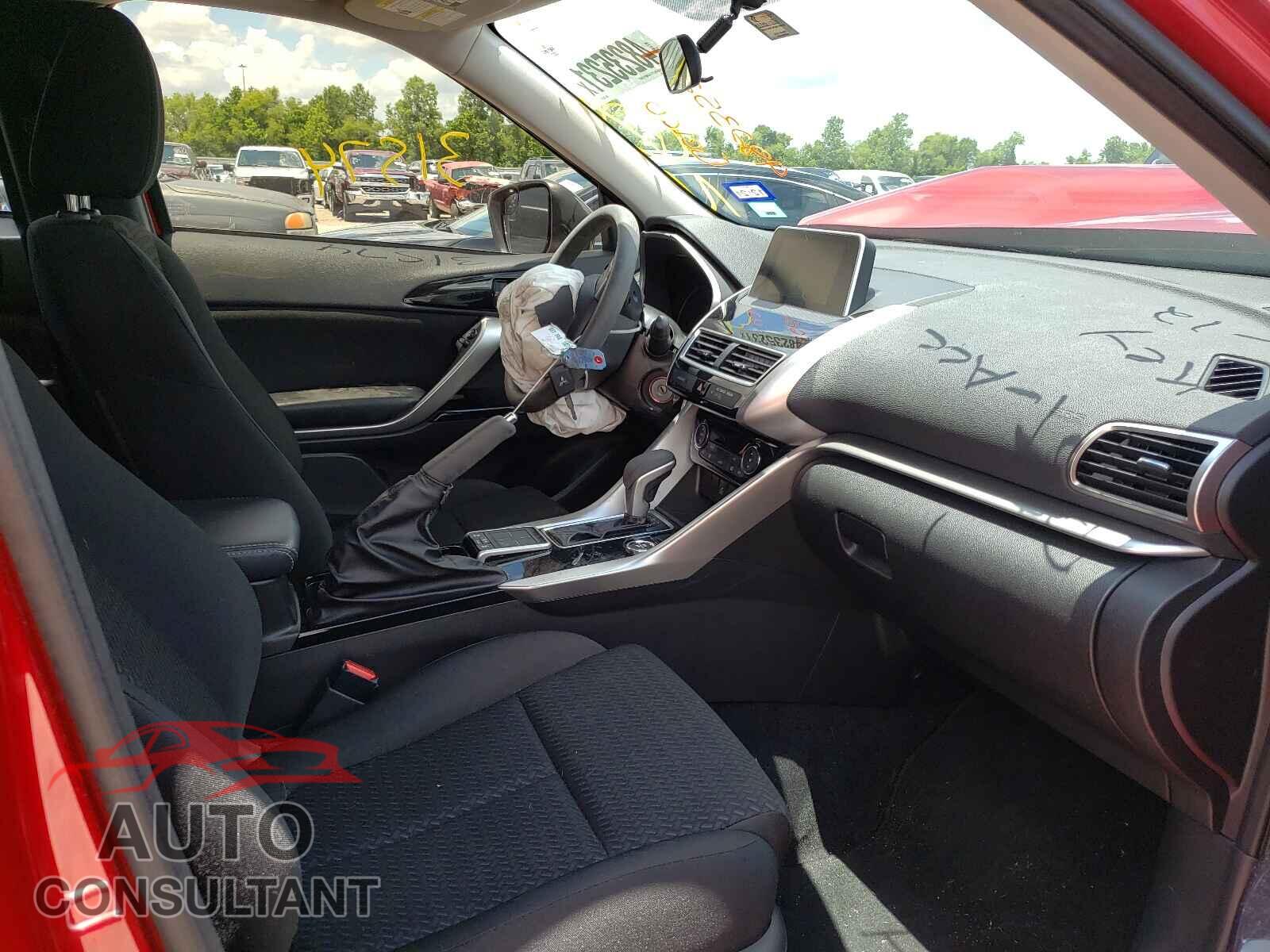 MITSUBISHI ECLIPSE 2019 - JA4AT4AA1KZ032071