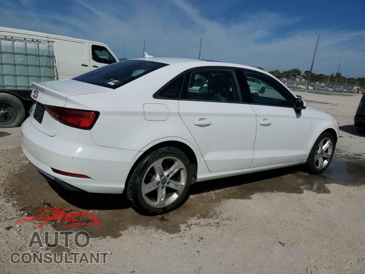 AUDI A3 2017 - WAUAUGFF8H1042187