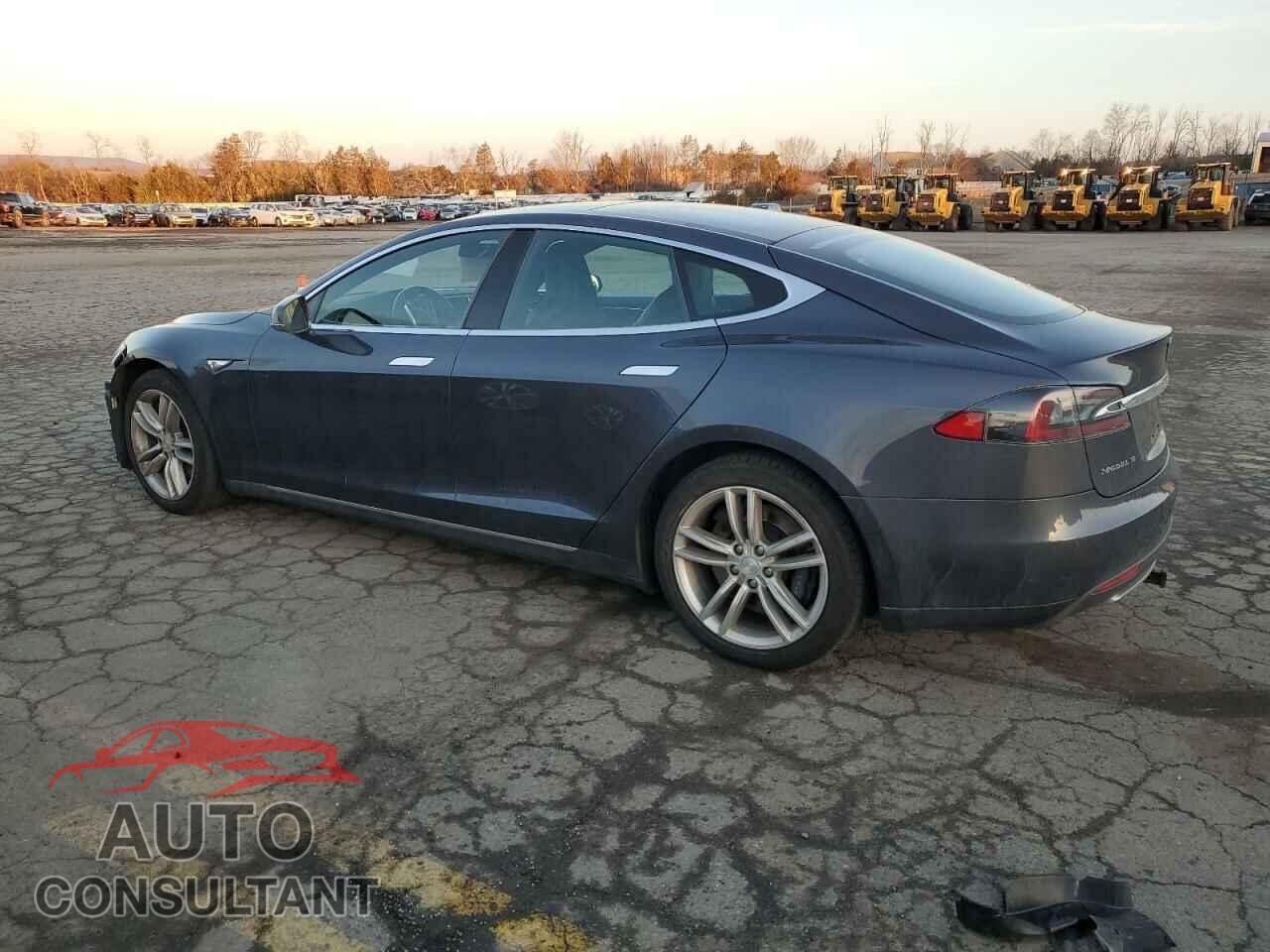 TESLA MODEL S 2016 - 5YJSA1E25GF120829