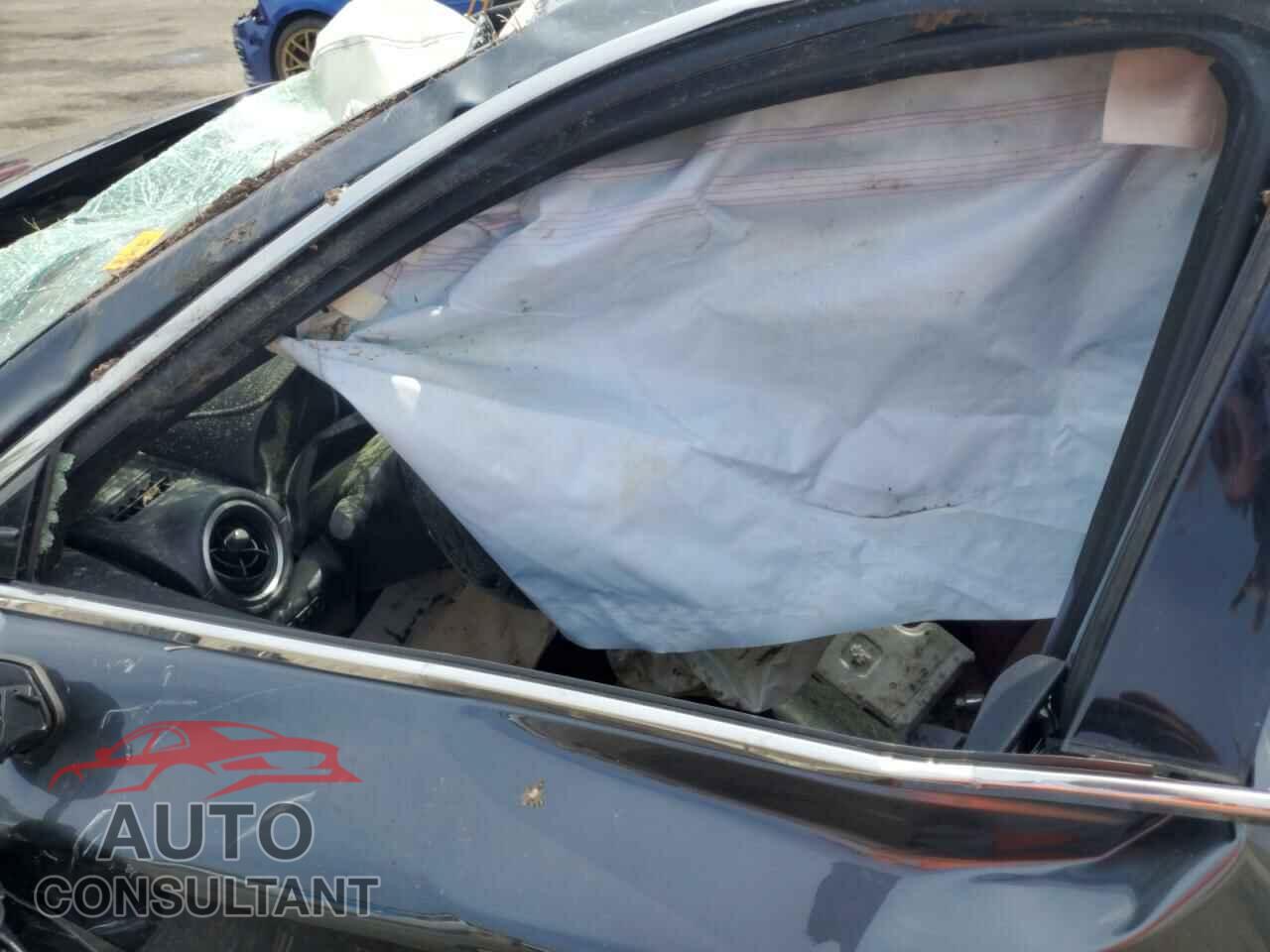 LEXUS IS 2021 - JTHCA1D25M5113025
