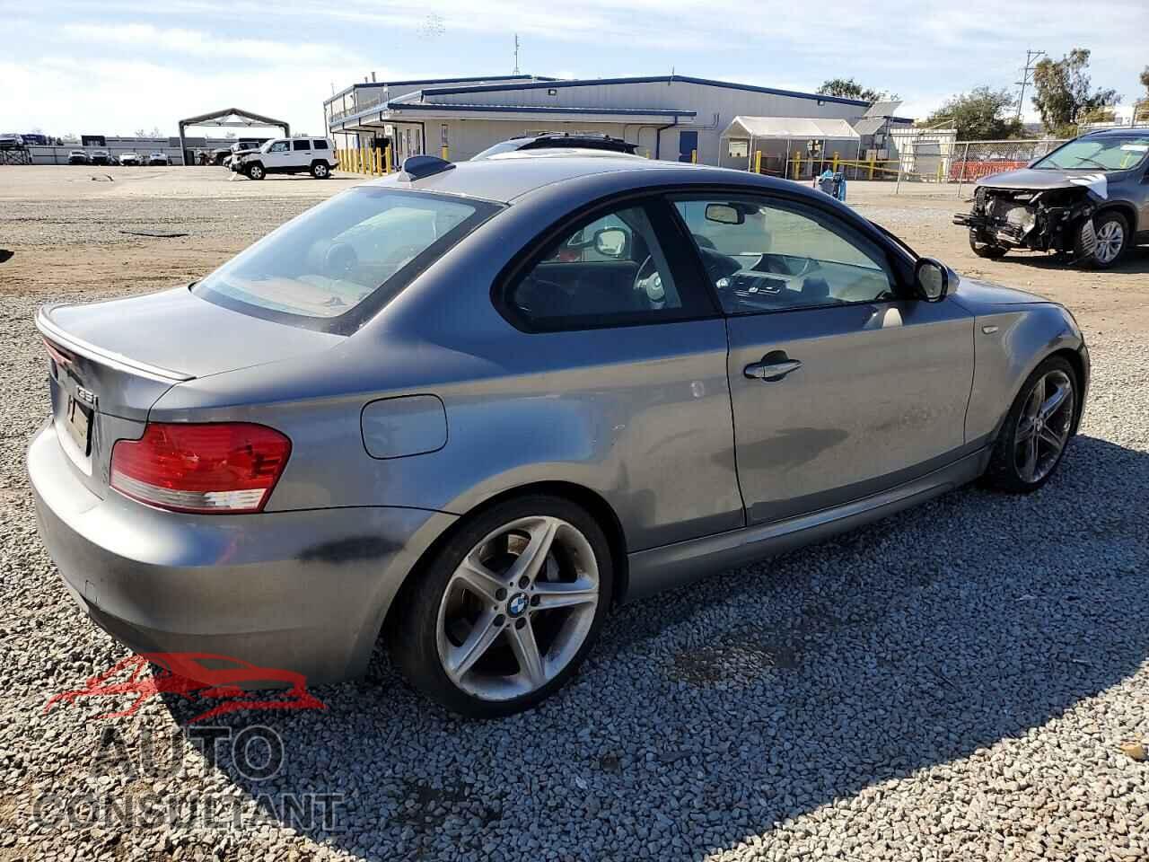 BMW 1 SERIES 2011 - WBAUC9C5XBVM09209