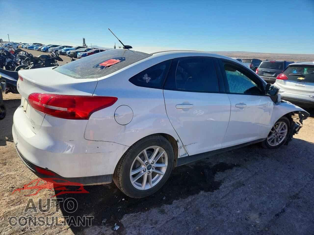 FORD FOCUS 2017 - 1FADP3F20HL320152