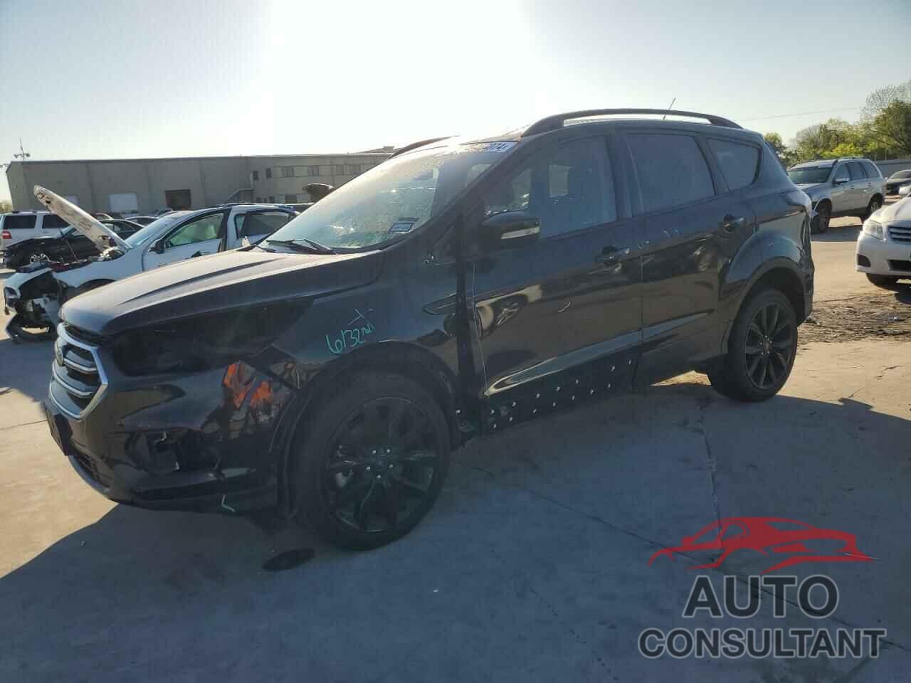 FORD ESCAPE 2017 - 1FMCU0J99HUA93535