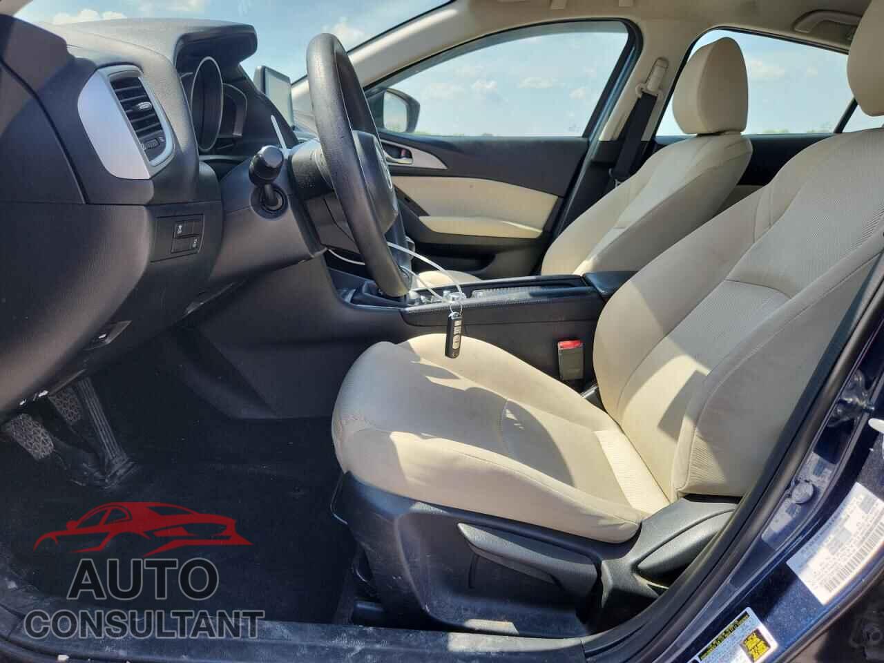 MAZDA 3 2017 - 3MZBN1U7XHM155670